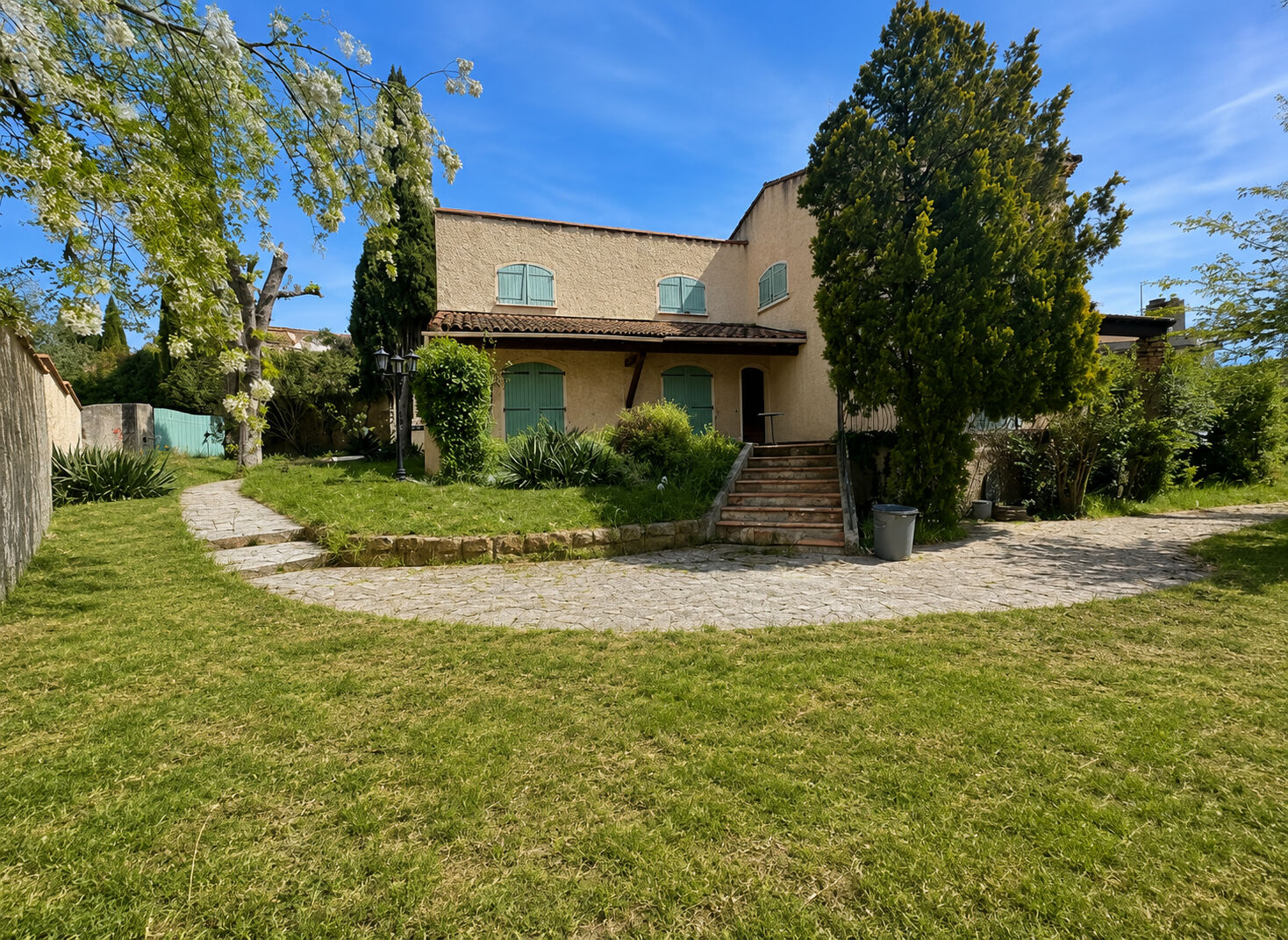 Maison SALON DE PROVENCE (13300) 6 pi&egrave;ces 147.00 m&sup2;