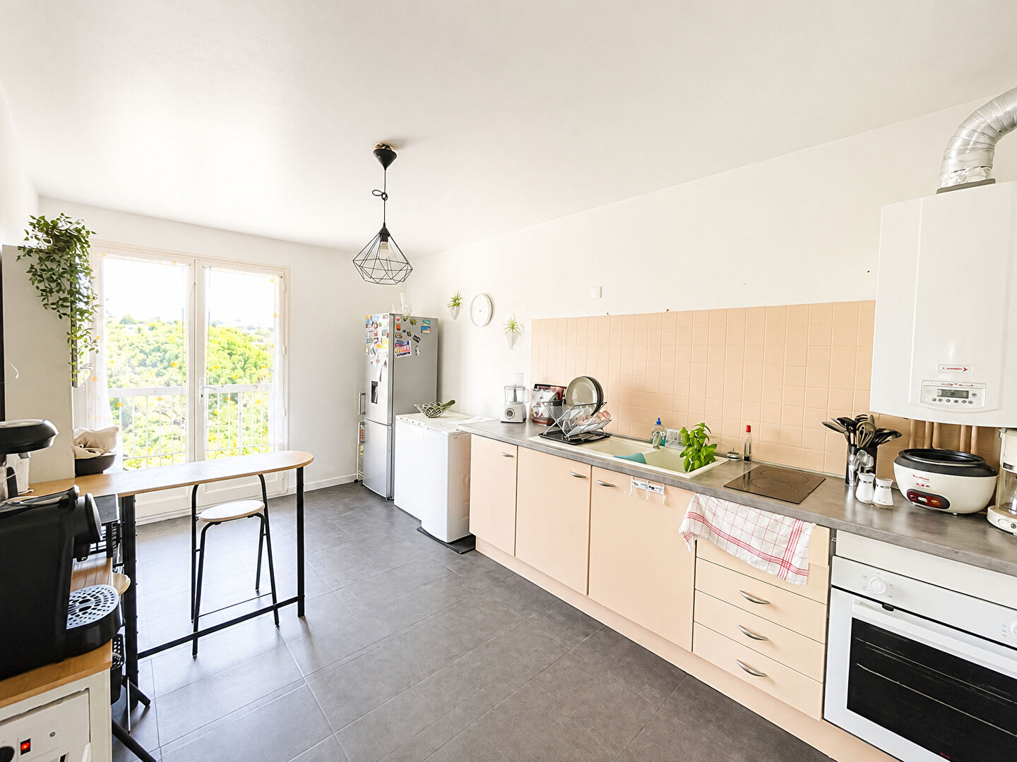 Appartement SALON DE PROVENCE (13300) 3 pi&egrave;ces 78.37 m&sup2;