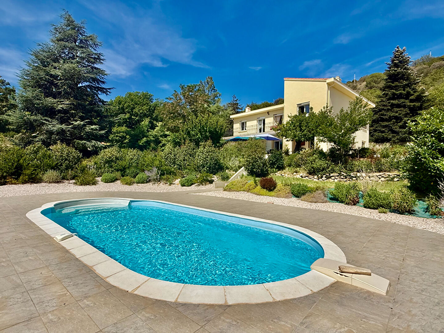 Maison PRADES (66500) 7 pi&egrave;ces 246.00 m&sup2;