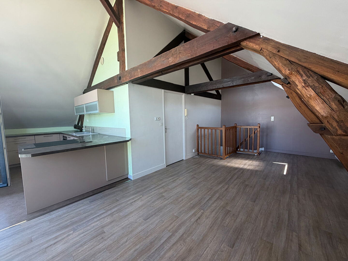 Appartement TOURS (37000) 2 pi&egrave;ces 39.00 m&sup2;