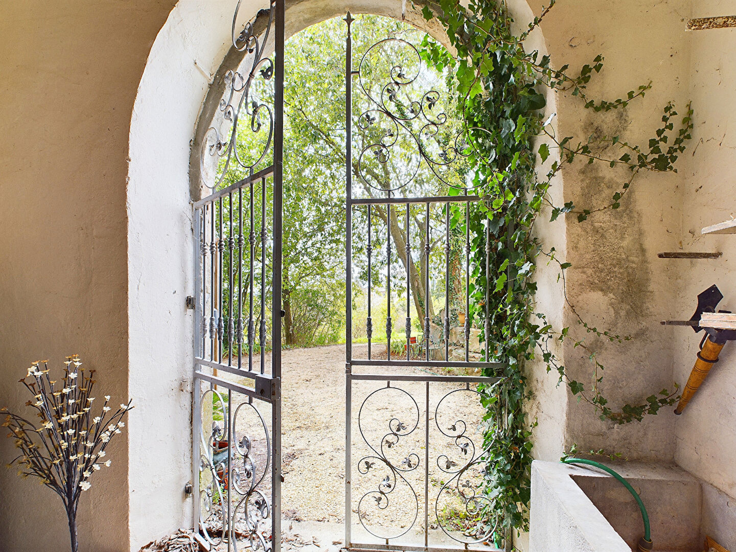 Maison VILLENEUVE DE BERG (07170) 5 pi&egrave;ces 245.00 m&sup2;