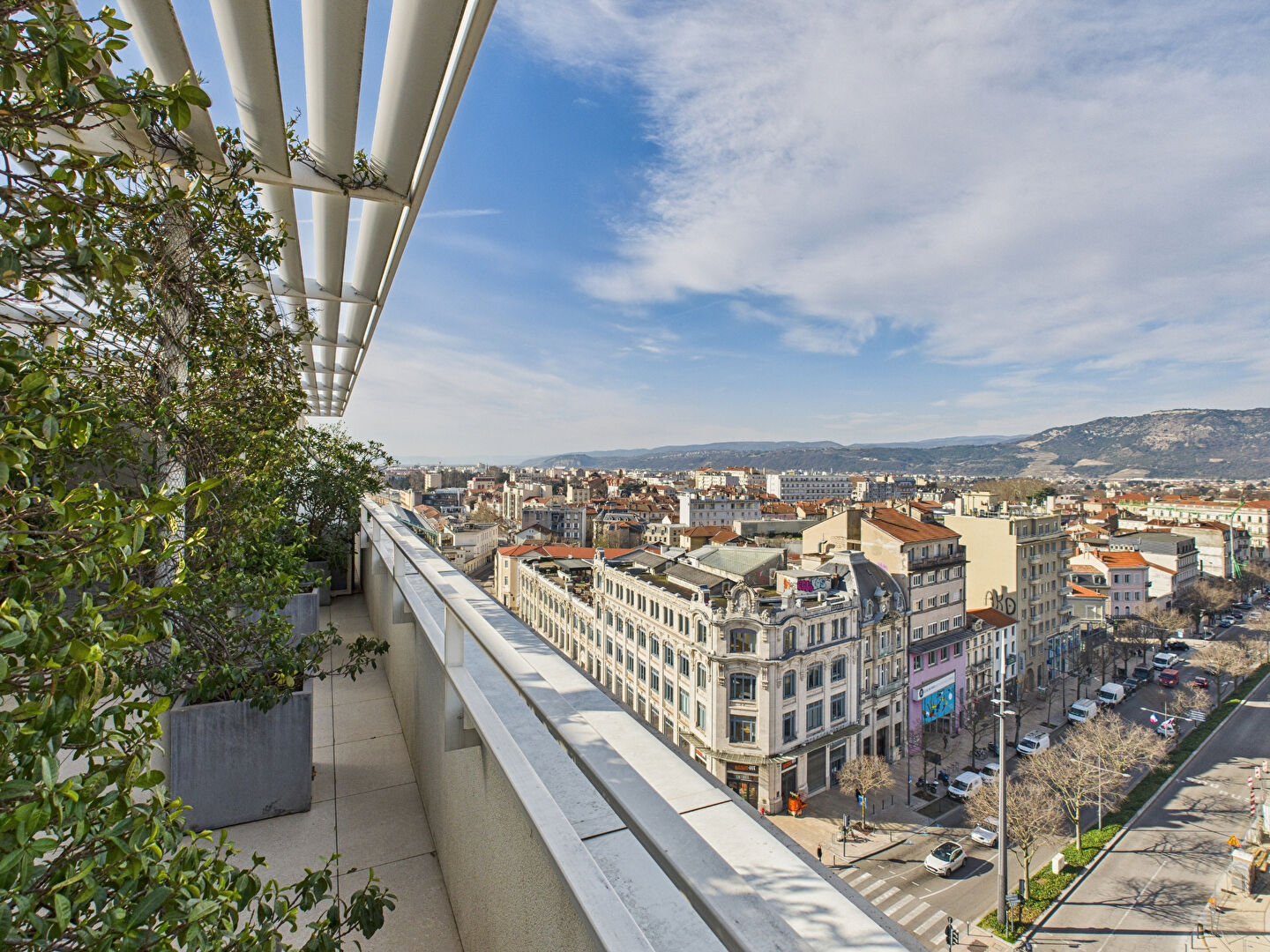 Appartement T6 - 144m² - Valence — 6 pièces, 144 m², 4 chambres — photo 13