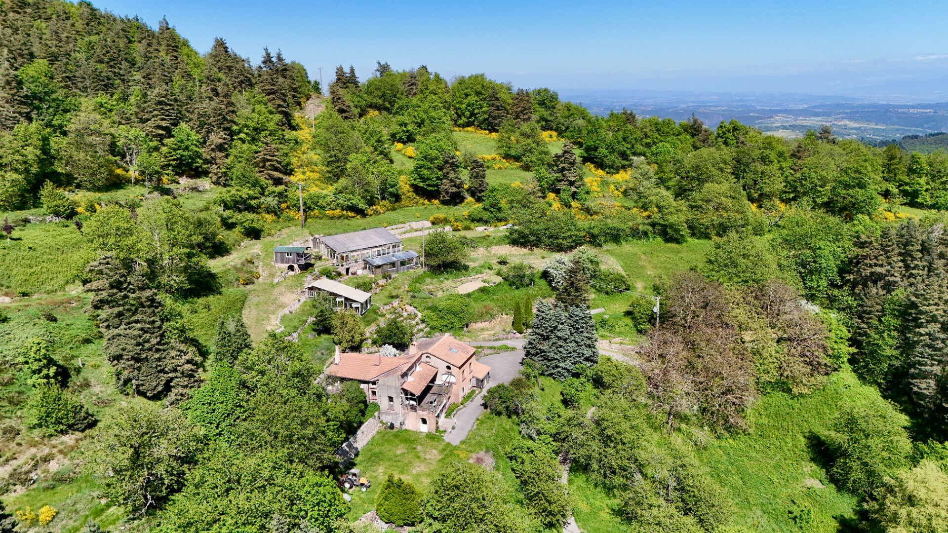 Maison SAINT FELICIEN (07410) 12 pi&egrave;ces 284.00 m&sup2;