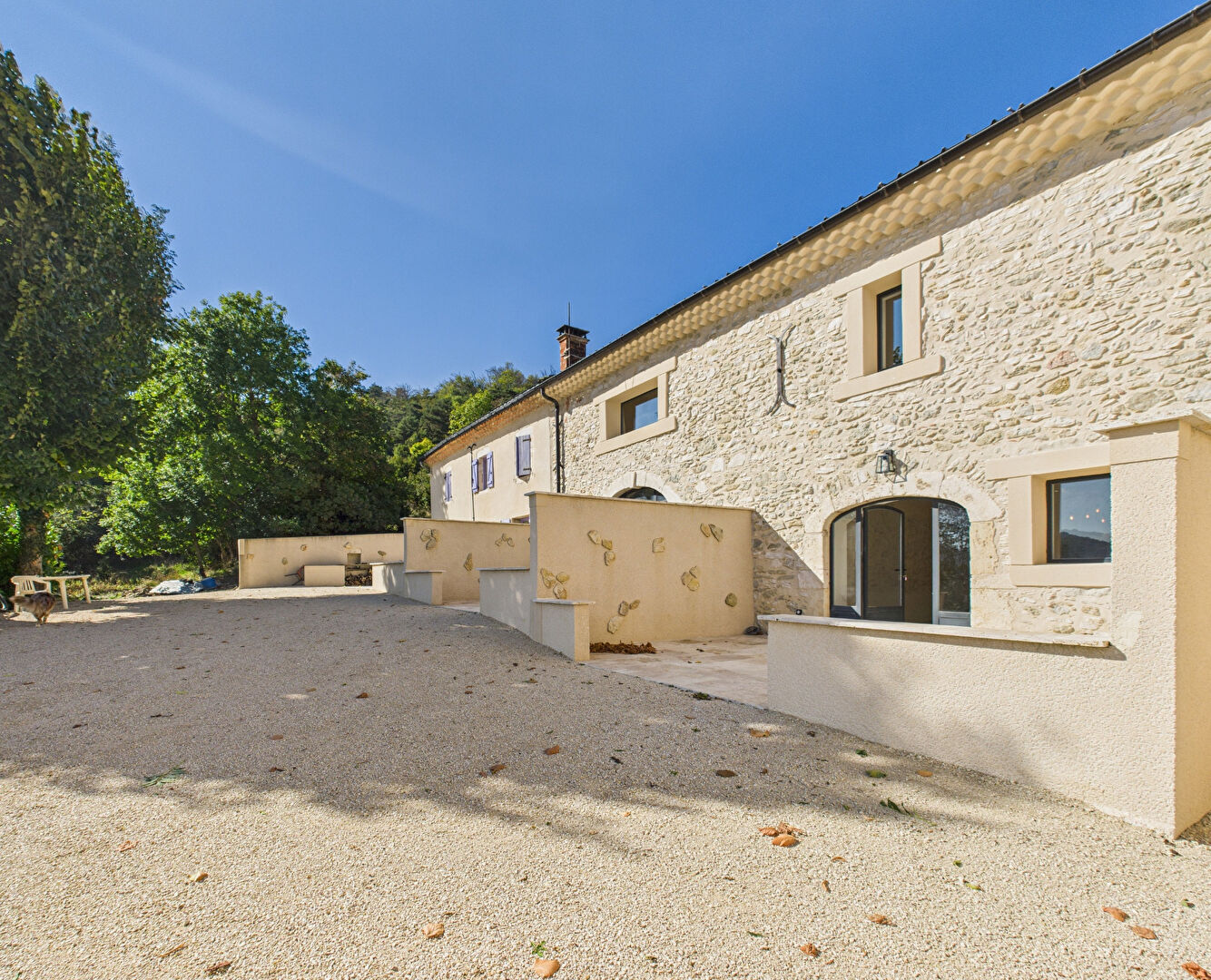 House T12 - 450m² - Valence