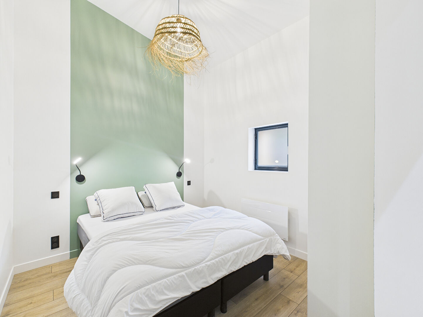House T12 - 450m² - Valence — 12-room, 450 sqm, 9 bedrooms — photo 8