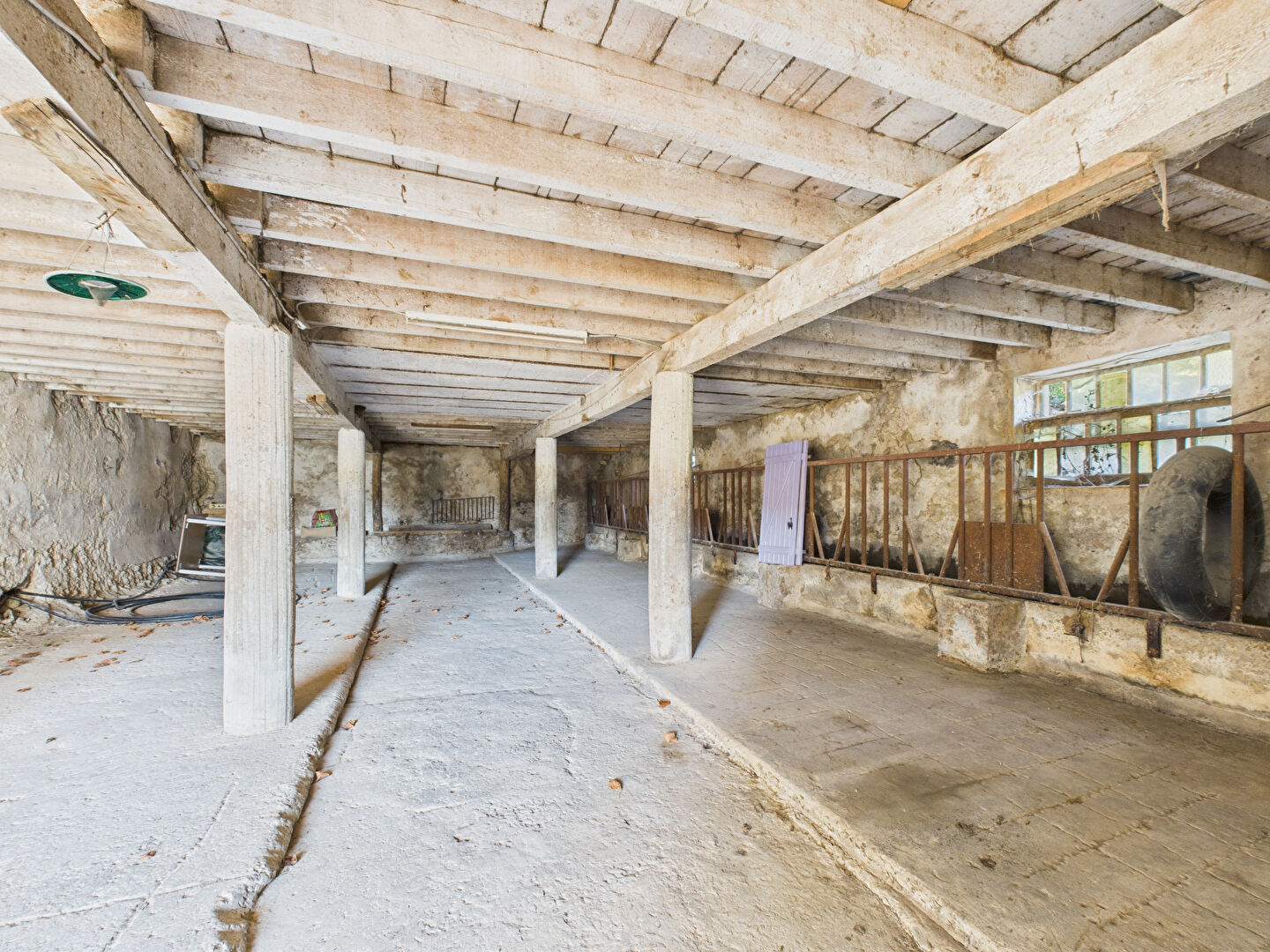 House T12 - 450m² - Valence — 12-room, 450 sqm, 9 bedrooms — photo 17