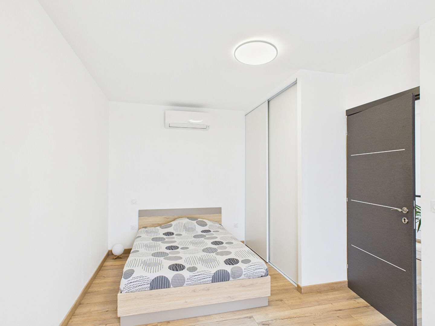 Maison contemporaine 5 pièces — 136.00 m², 3 chambres — photo 13