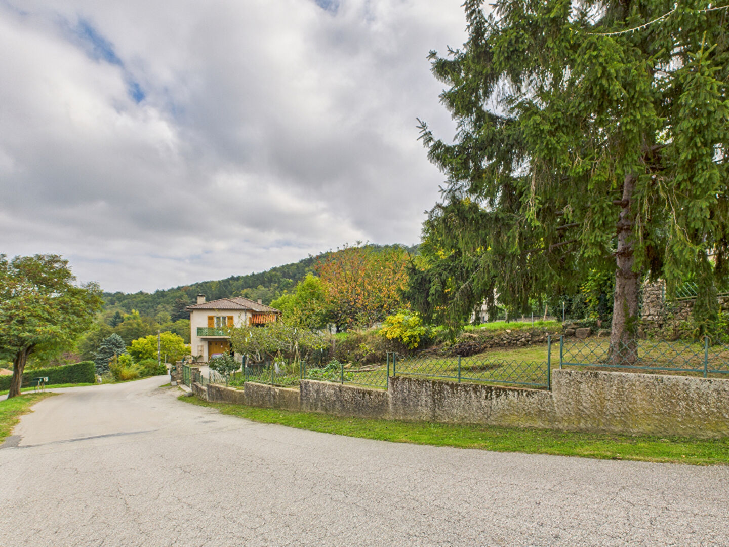 Maison Le Crestet (07270) 7 pi&egrave;ces 191.00 m&sup2;