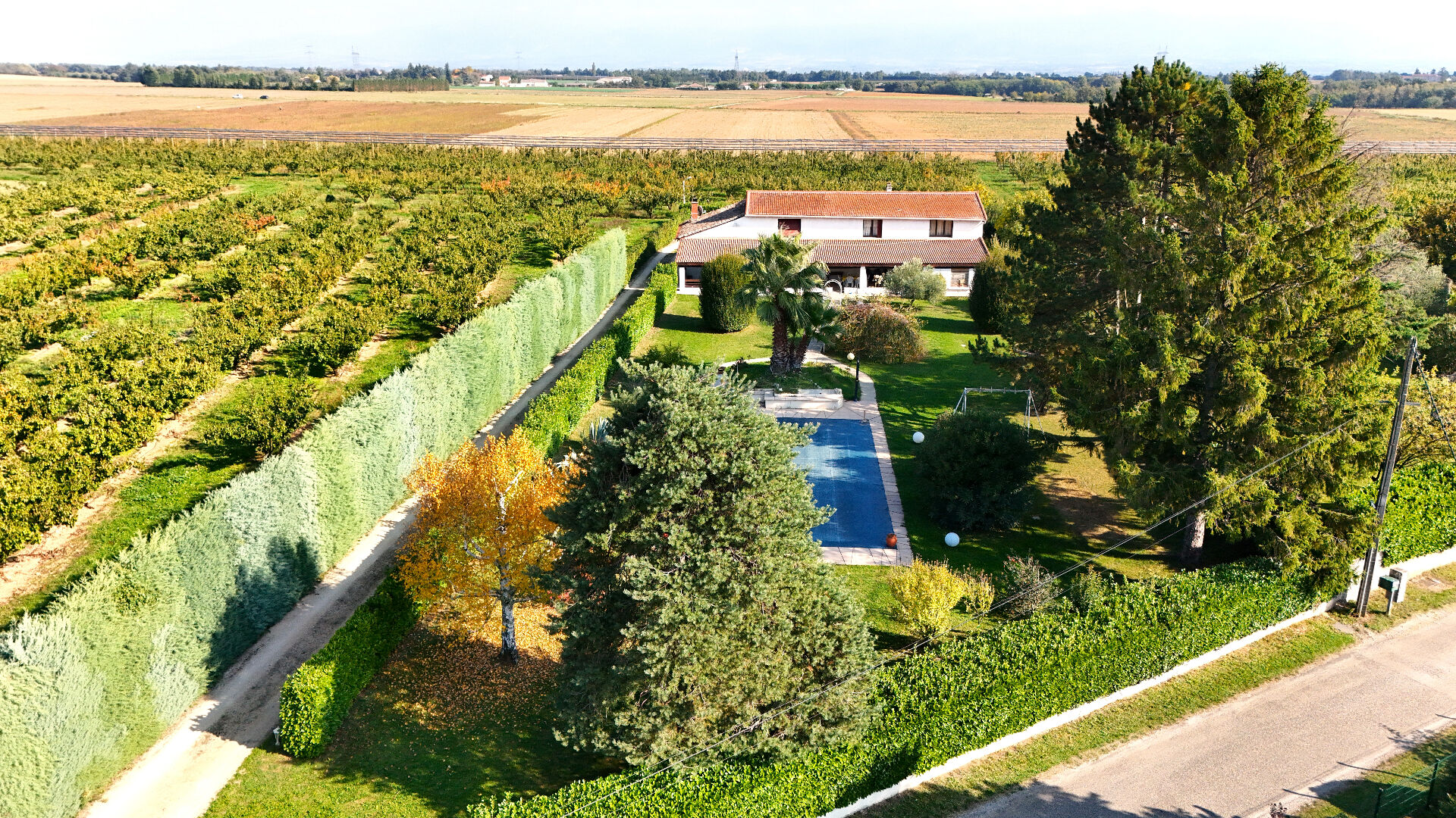 Maison CHATEAUNEUF SUR ISERE (26300) 9 pi&egrave;ces 195.00 m&sup2;