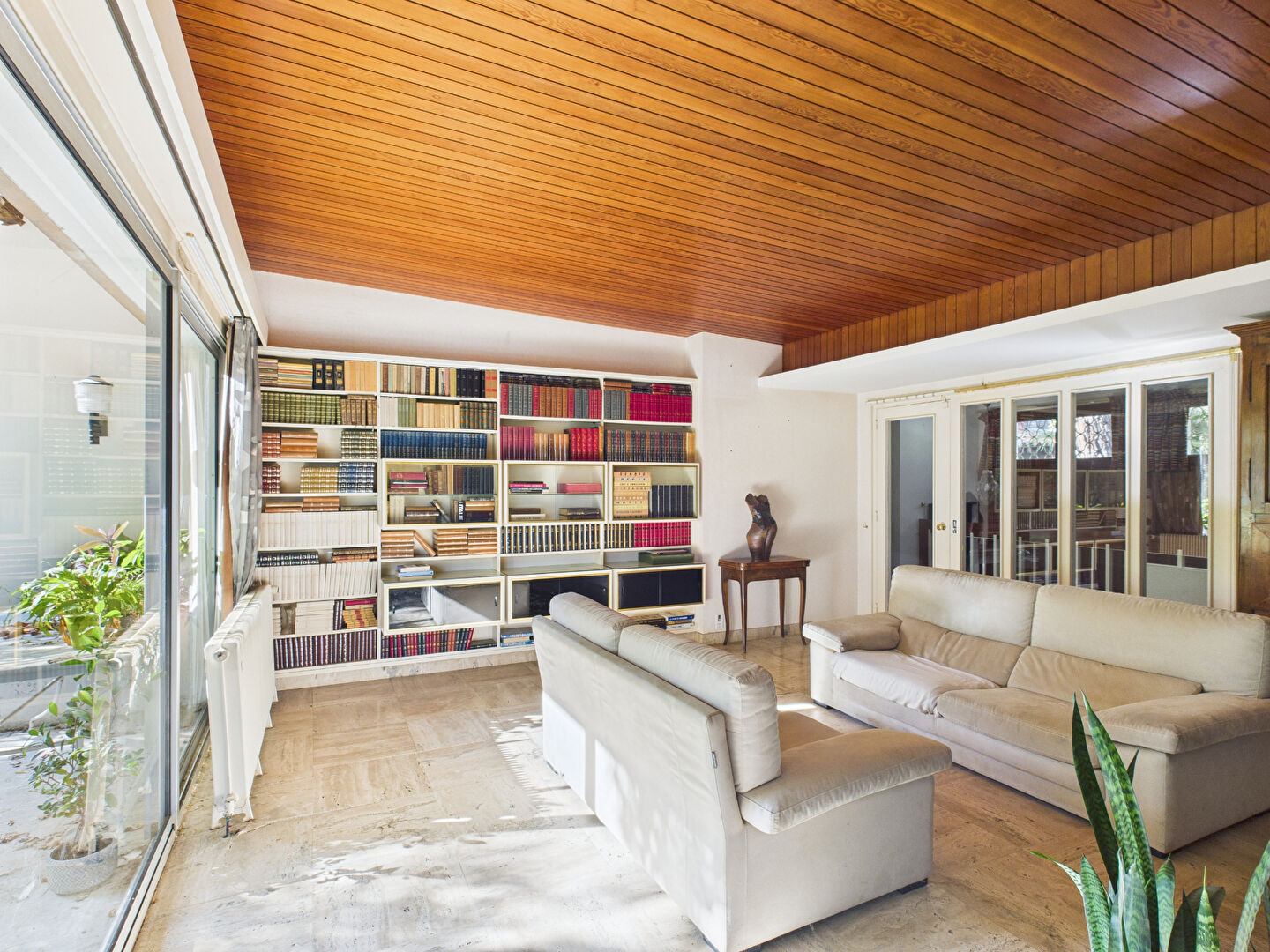 Maison T8 - 300m² - Valence — 8 pièces, 300 m², 6 chambres — photo 3