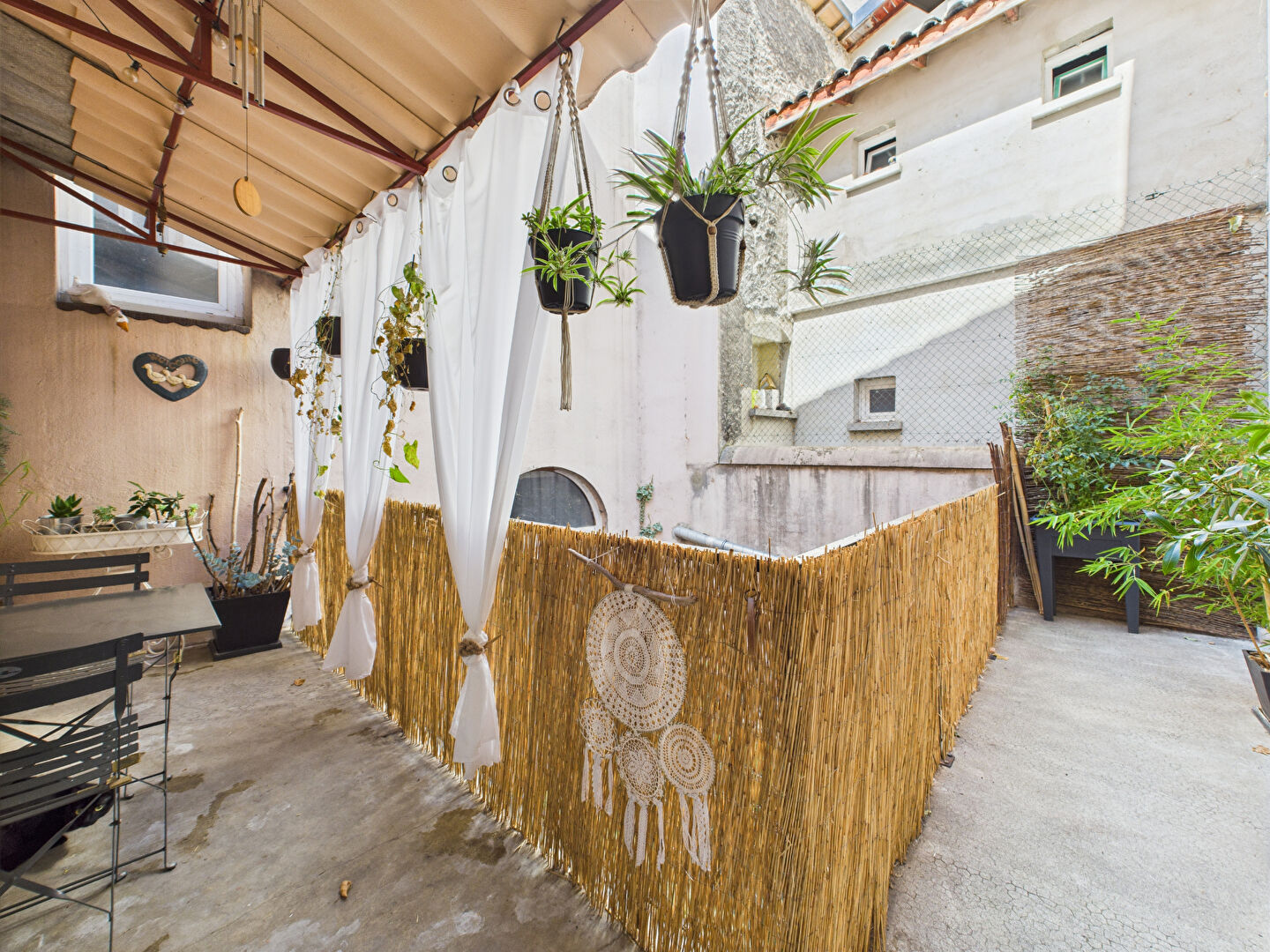 Appartement TOURNON SUR RHONE (07300) 4 pi&egrave;ces 85.80 m&sup2;