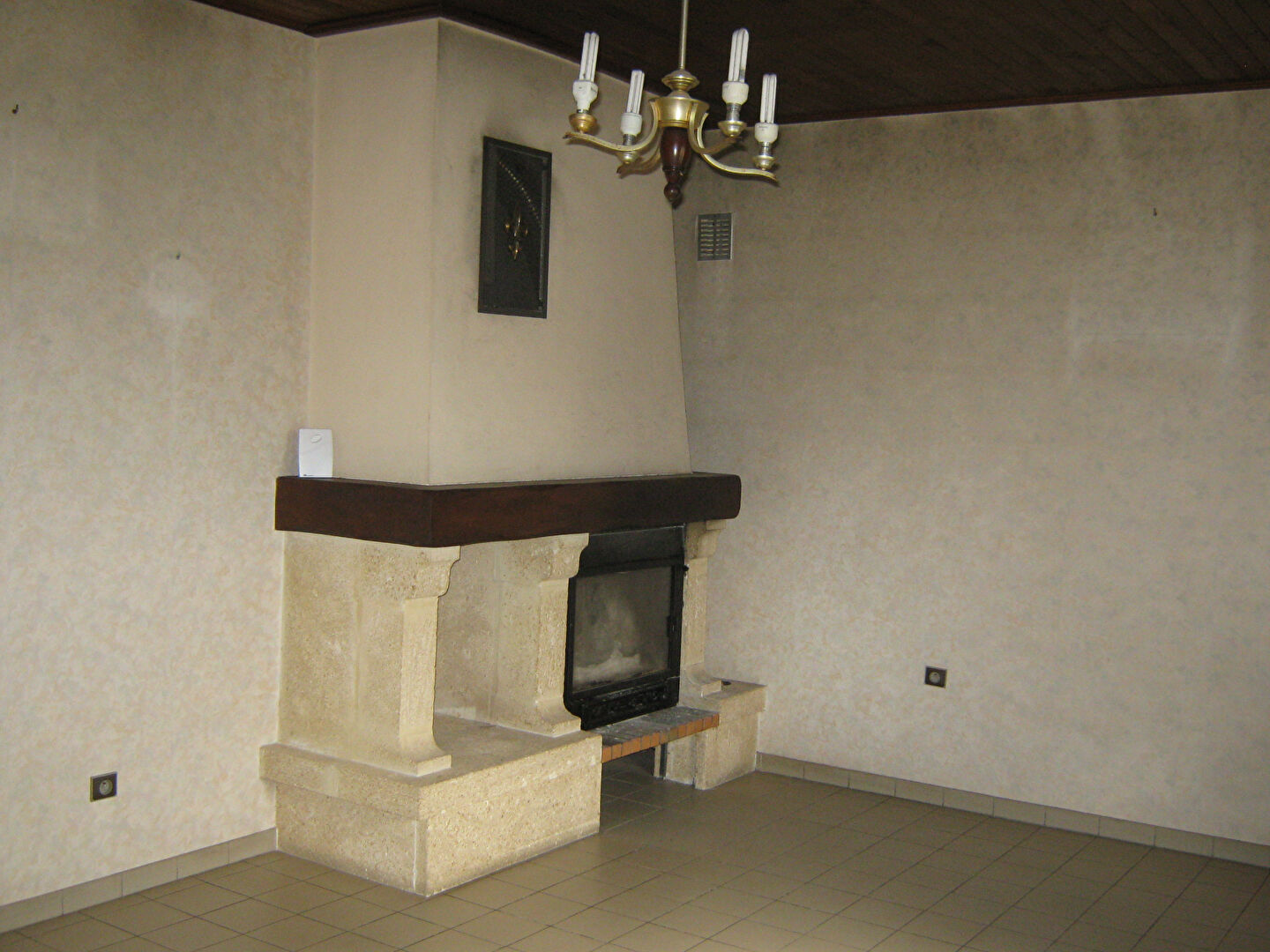 Maison T3 - 74m² - Étables — 3 pièces, 74 m², 2 chambres — photo 6