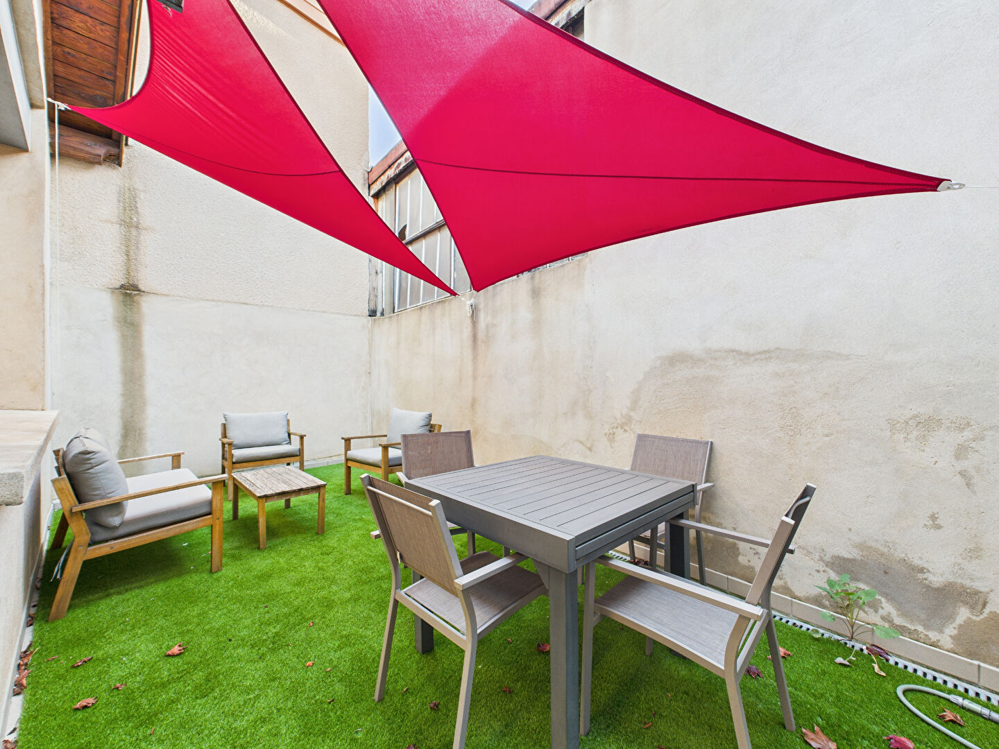 Immeuble VALENCE (26000) 8 pi&egrave;ces 311.00 m&sup2;