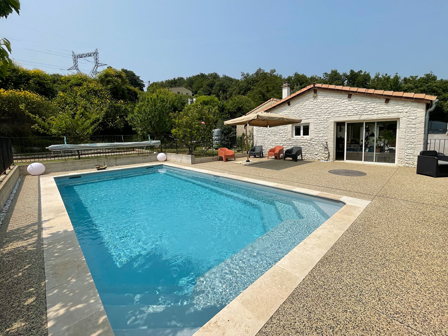 Maison BAIX (07210) 5 pi&egrave;ces 110.00 m&sup2;