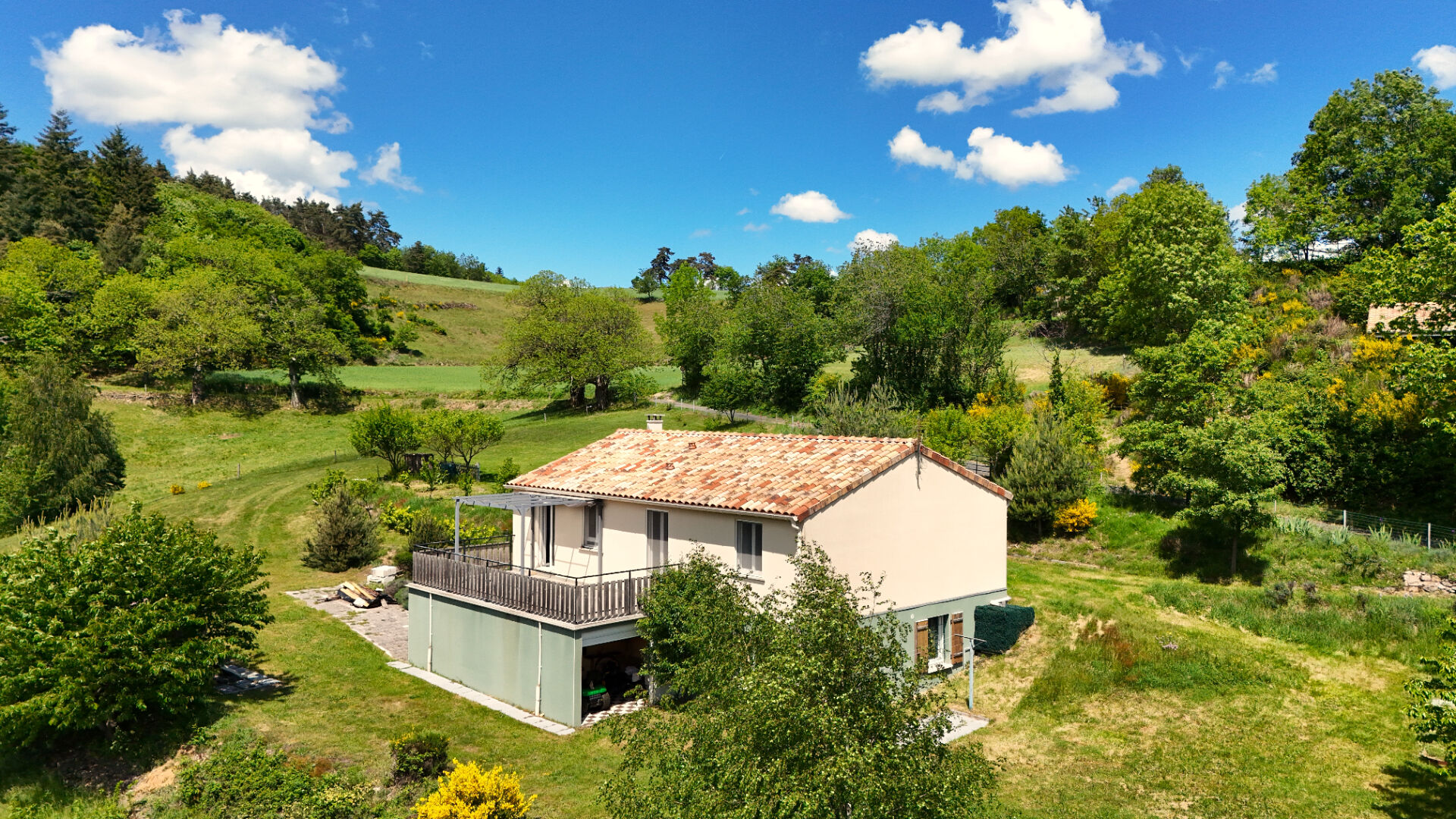 Maison SAINT APOLLINAIRE DE RIAS (07240) 6 pi&egrave;ces 145.61 m&sup2;