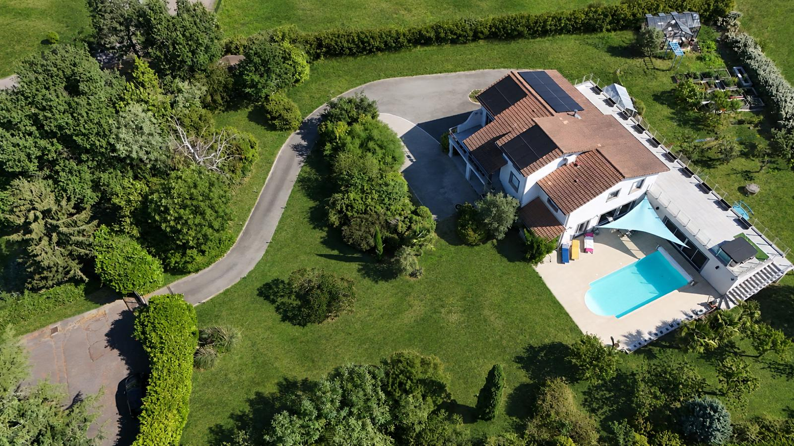 Maison ANNONAY (07100) 7 pi&egrave;ces 304.00 m&sup2;