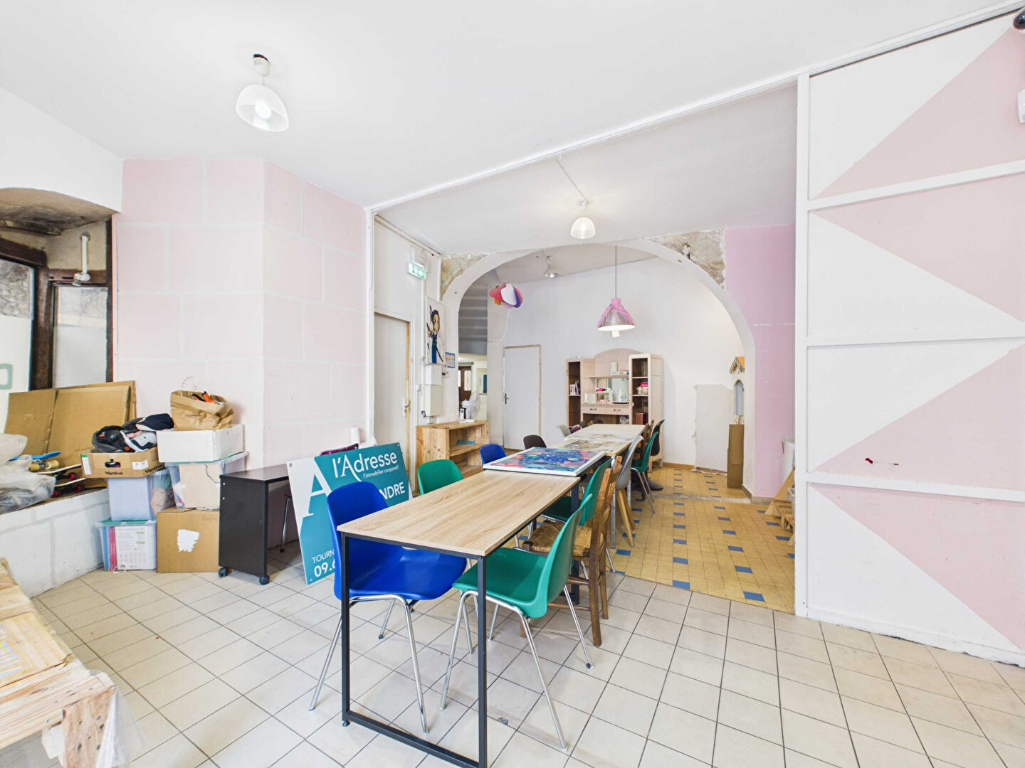 Local commercial TOURNON SUR RHONE (07300) 3 pi&egrave;ces 80.00 m&sup2;