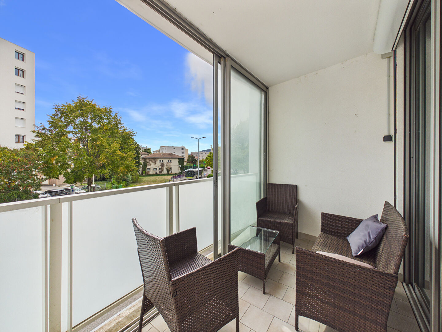 Appartement 2 pièces 44 m² · à Bourg-lès-Valence · 44 m² · 100 000 €
