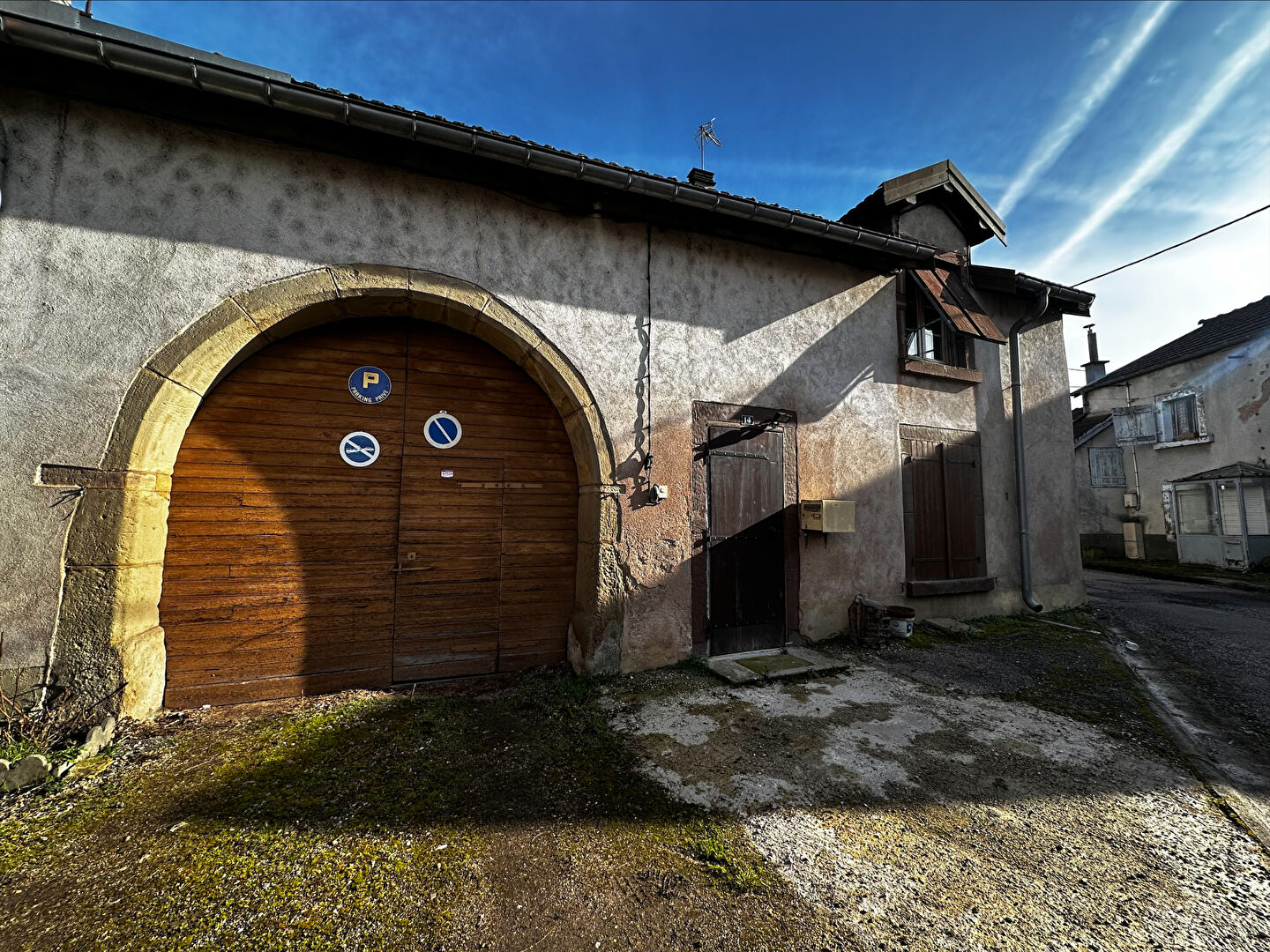 Immeuble SAINT LOUP SUR SEMOUSE (70800) 12 pi&egrave;ces 198.00 m&sup2;