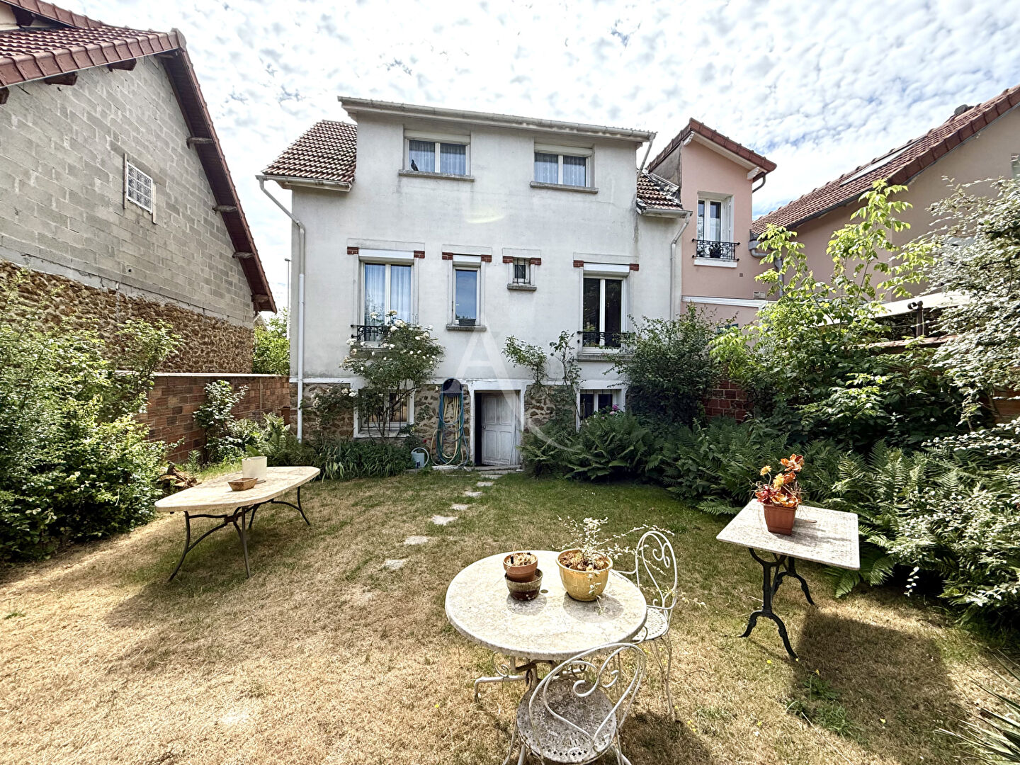 Maison VILLEMOMBLE (93250) 6 pièces 101.00 m²