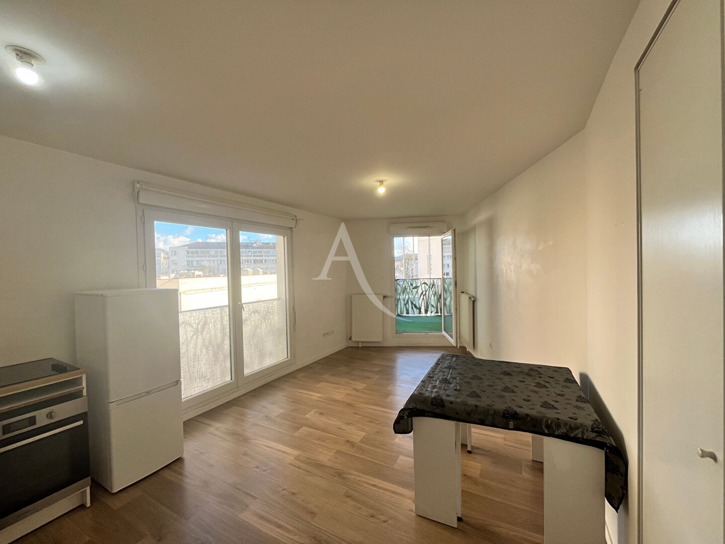 Appartement VILLIERS SUR MARNE (94350) 2 pi&egrave;ces 42.44 m&sup2;