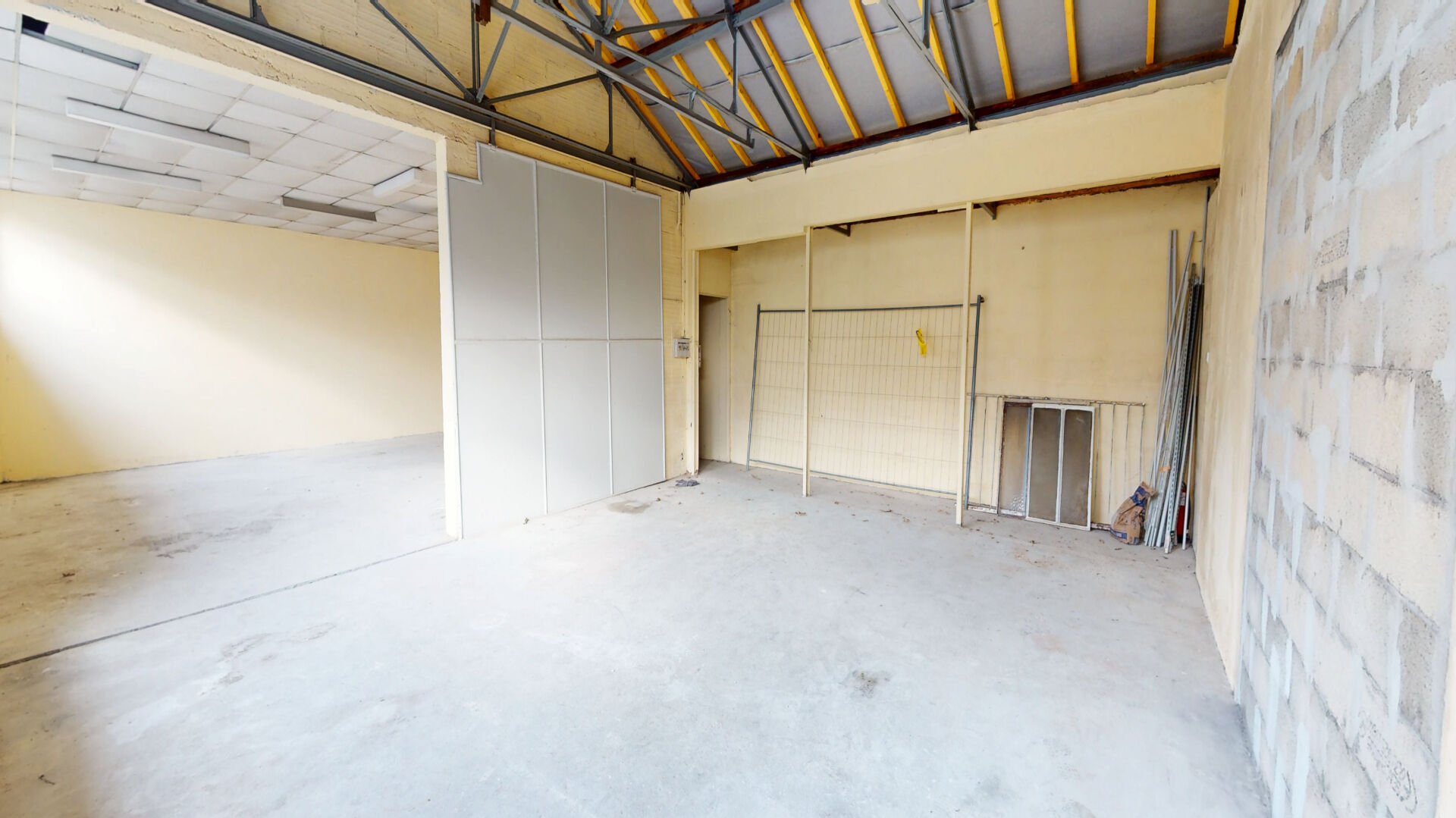 Local d'activit&eacute; NEUILLY PLAISANCE (93360) 109.00 m&sup2;