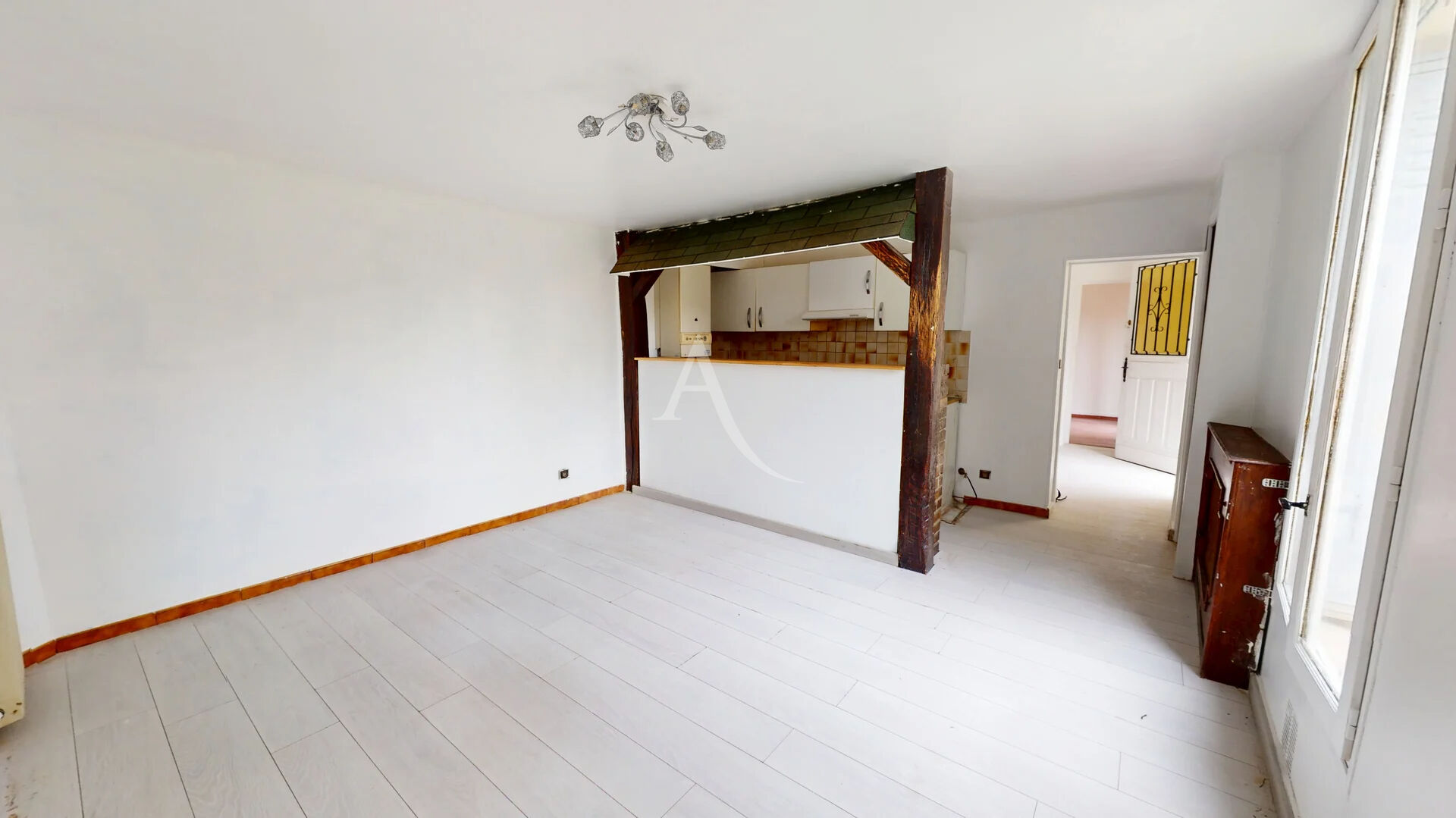 Villemomble (93) 170 000 € Appartement 2 pièces , 1 chambre 42.83 m² Avec jardin