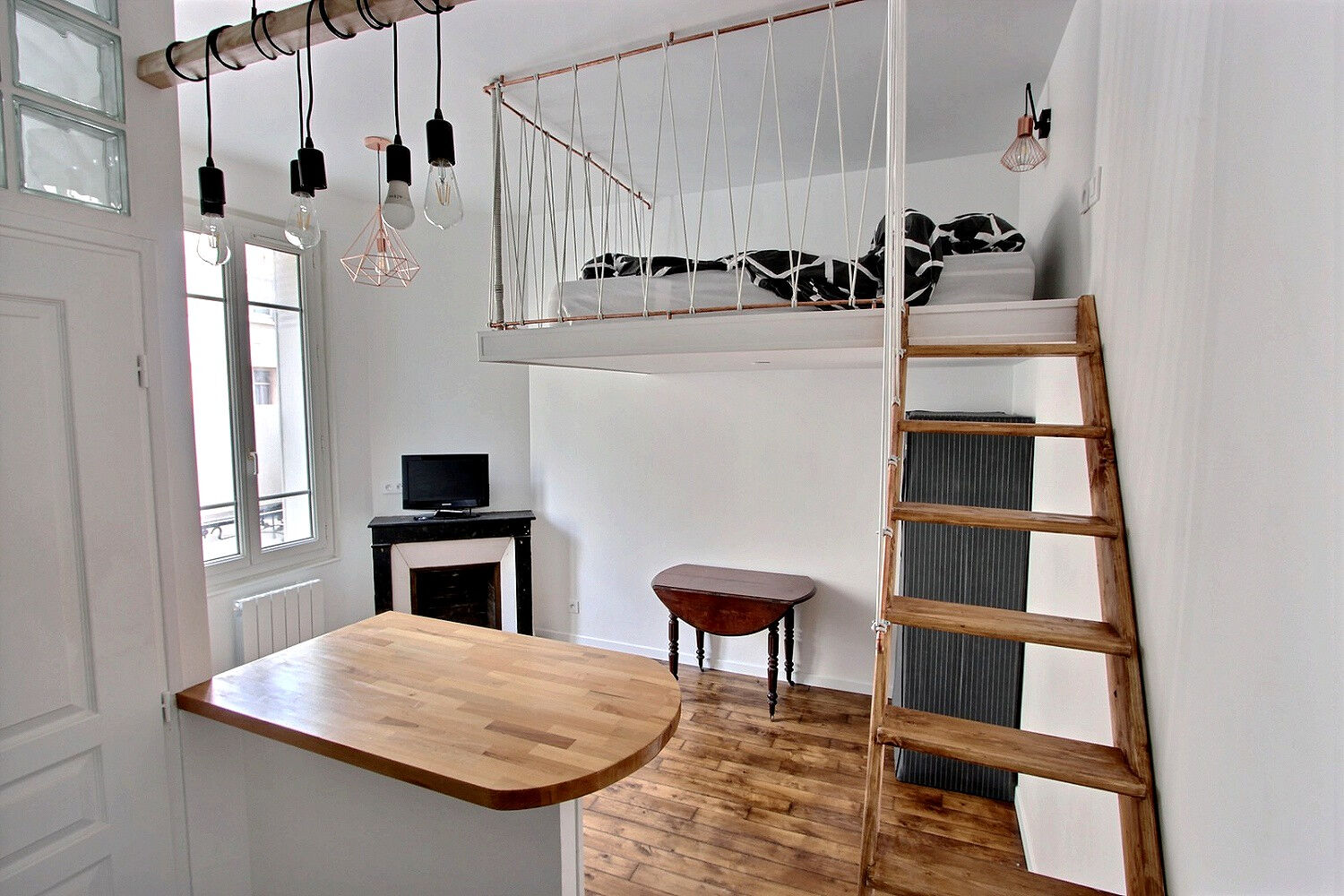 à 6 km de Bezons 780 € / mois cc Appartement 1 pièce 19.50 m² Meublé Voir le bien