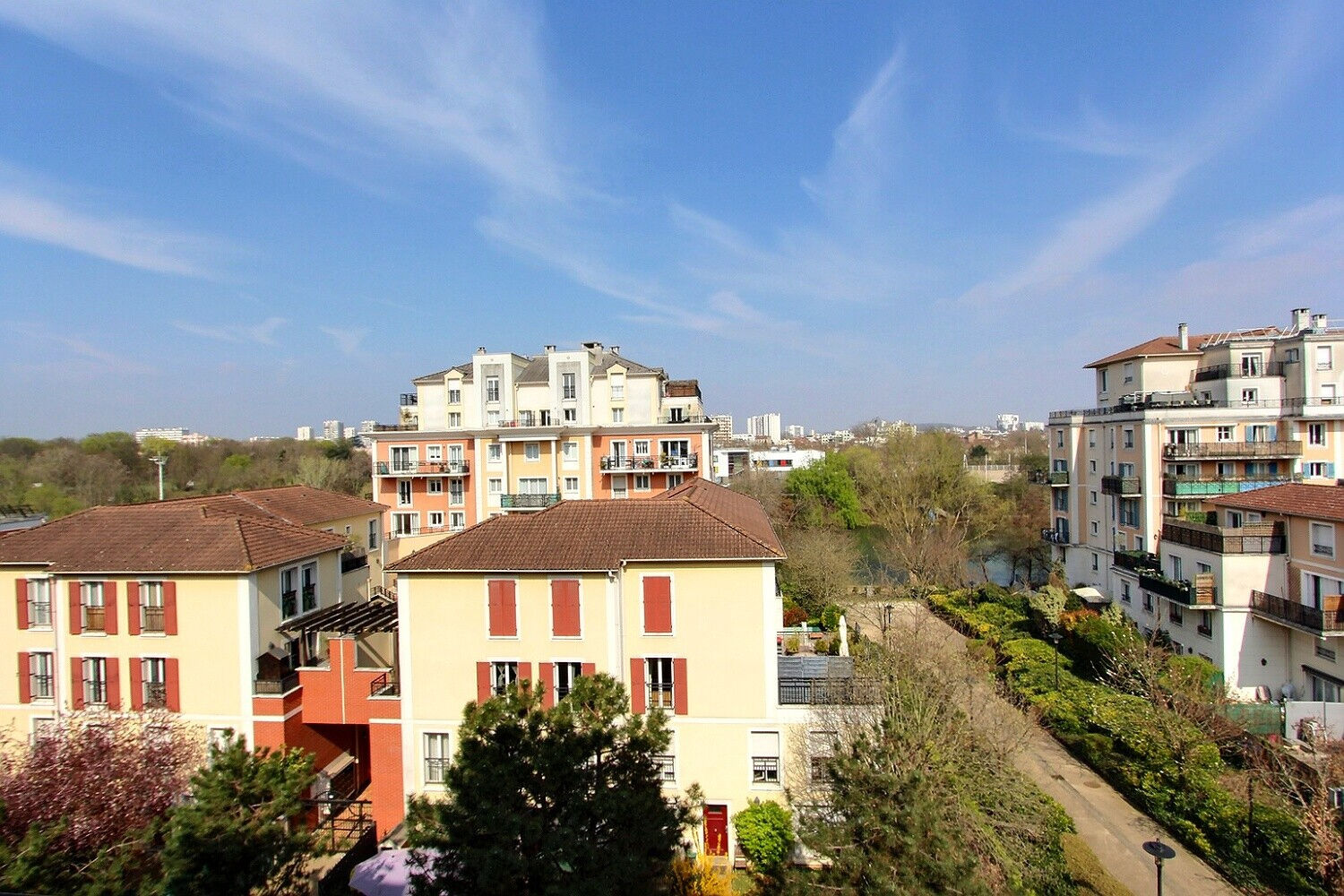 Appartement VILLENEUVE LA GARENNE (92390) 4 pièces 78.79 m²
