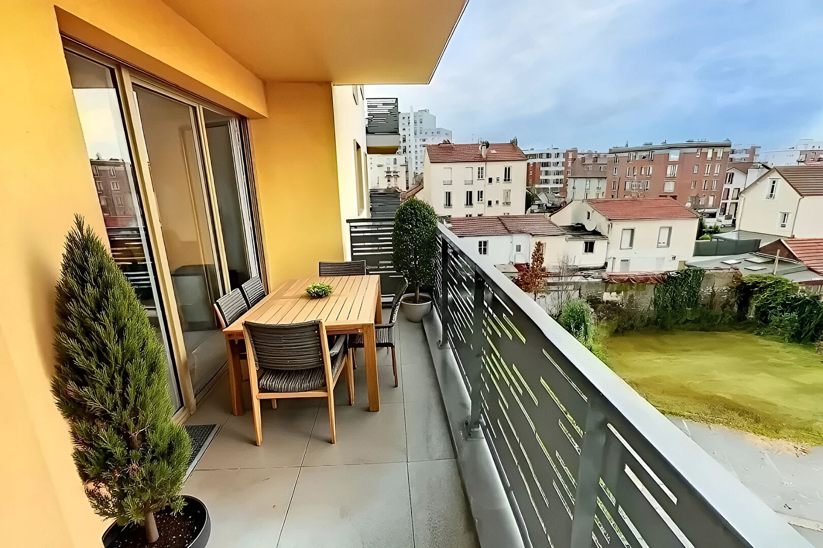 Appartement ASNIERES SUR SEINE (92600) 4 pièces 76.71 m²