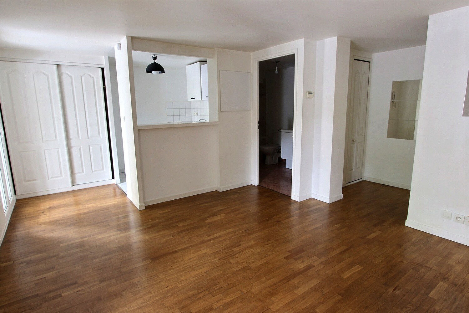 Appartement COURBEVOIE (92400) 1 pi&egrave;ce 25.57 m&sup2;