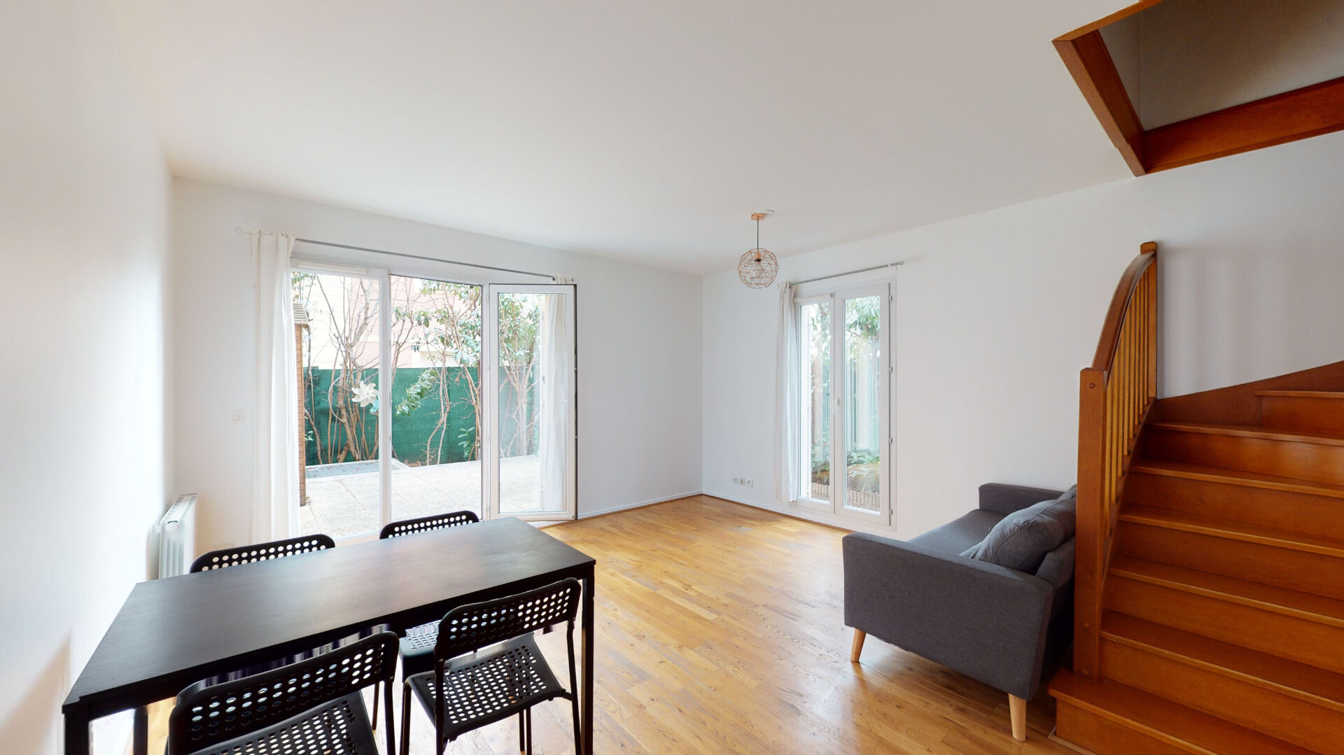 Villeneuve-la-Garenne (92) Exclusif 1 414 € / mois cc Appartement 3 pièces , 2 chambres 63.60 m² Meublé Avec jardin Voir le bien