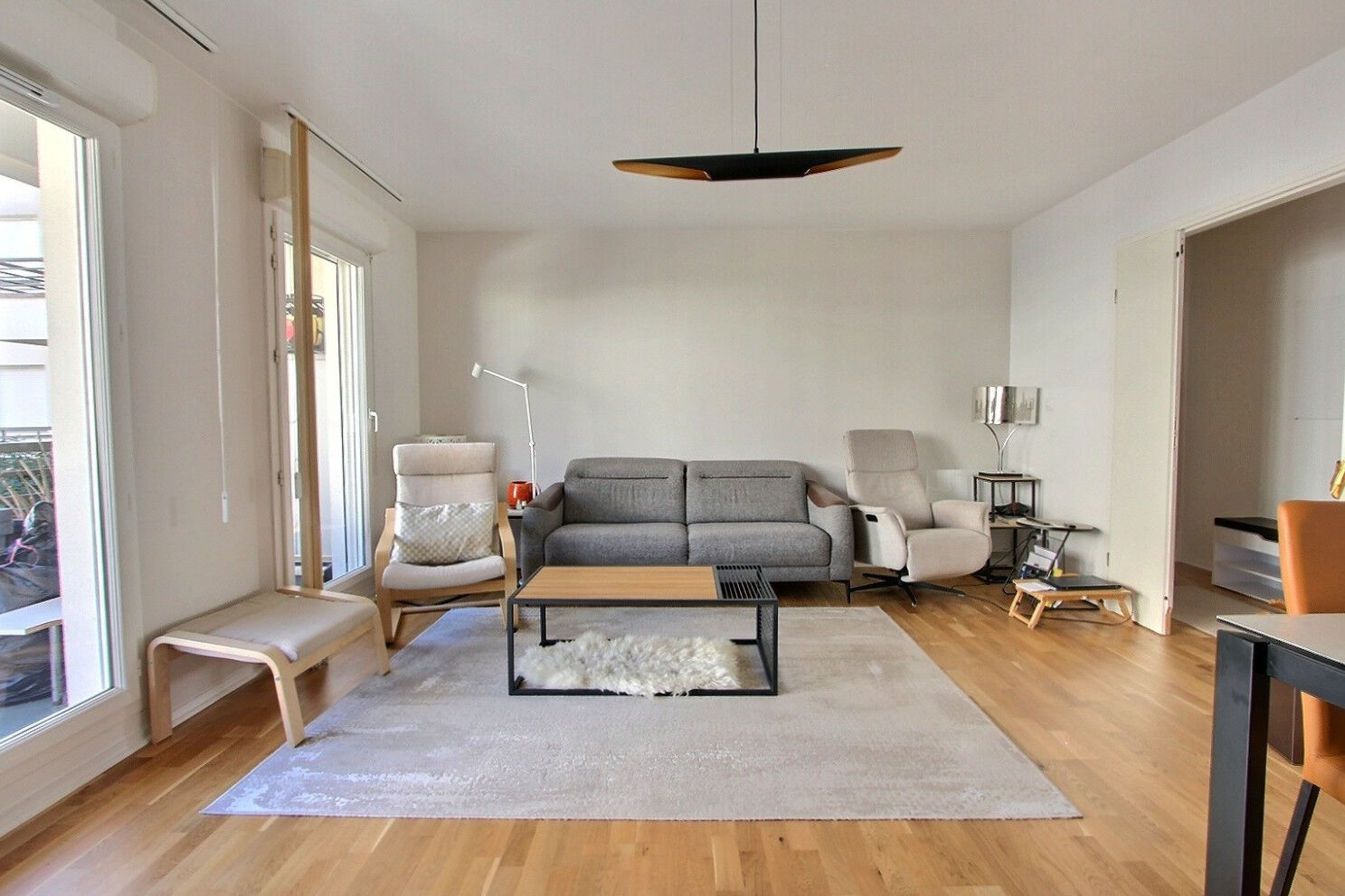 à 6 km de Enghien-les-Bains 420 000 € Appartement 4 pièces , 3 chambres 83.60 m² Avec balcon Voir le bien
