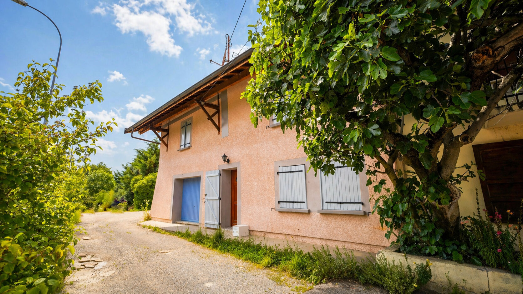 Maison CHENEX (74520) 8 pi&egrave;ces 245.00 m&sup2;