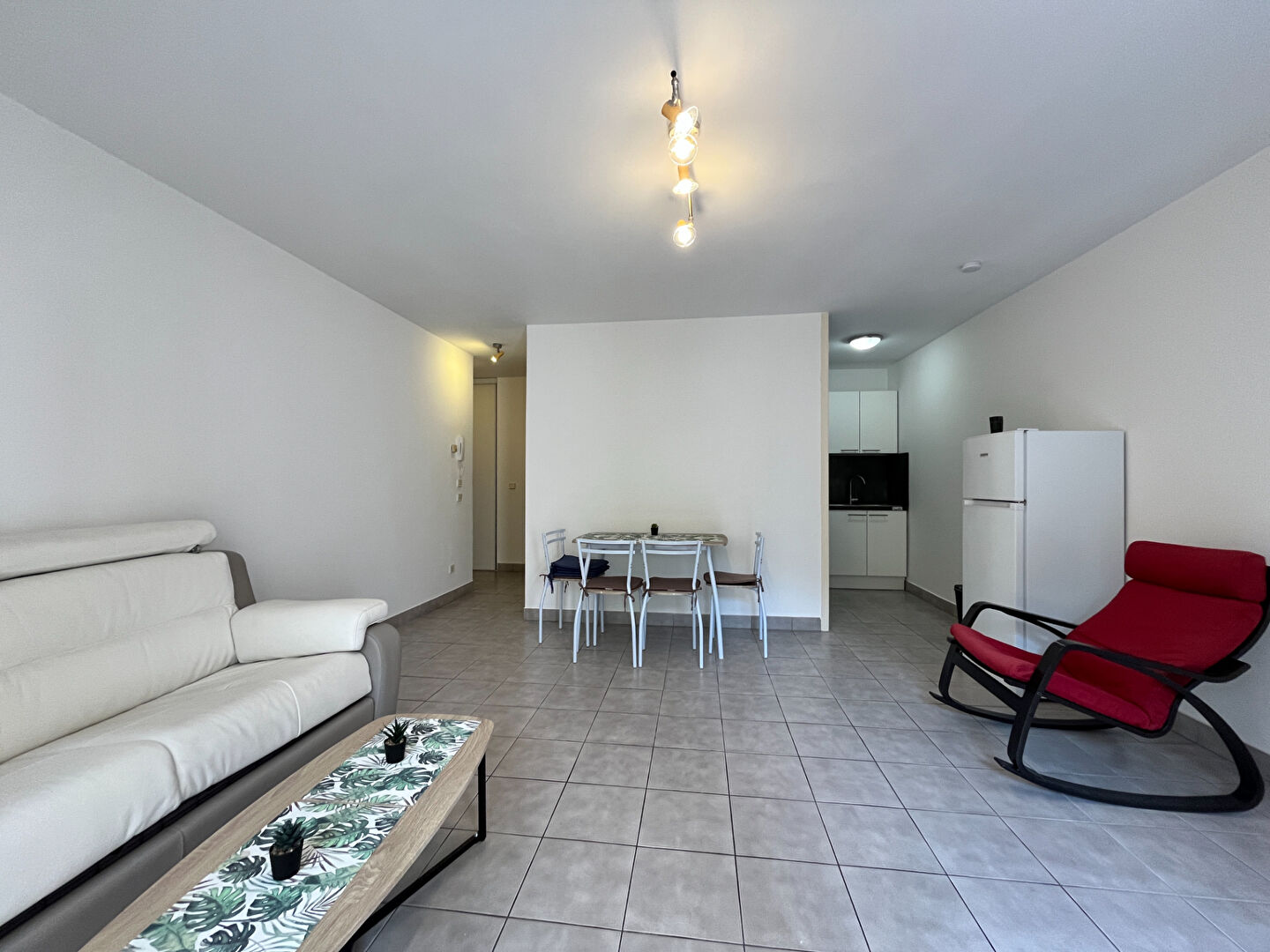 Appartement COLLONGES SOUS SALEVE (74160) 1 pi&egrave;ce 32.40 m&sup2;