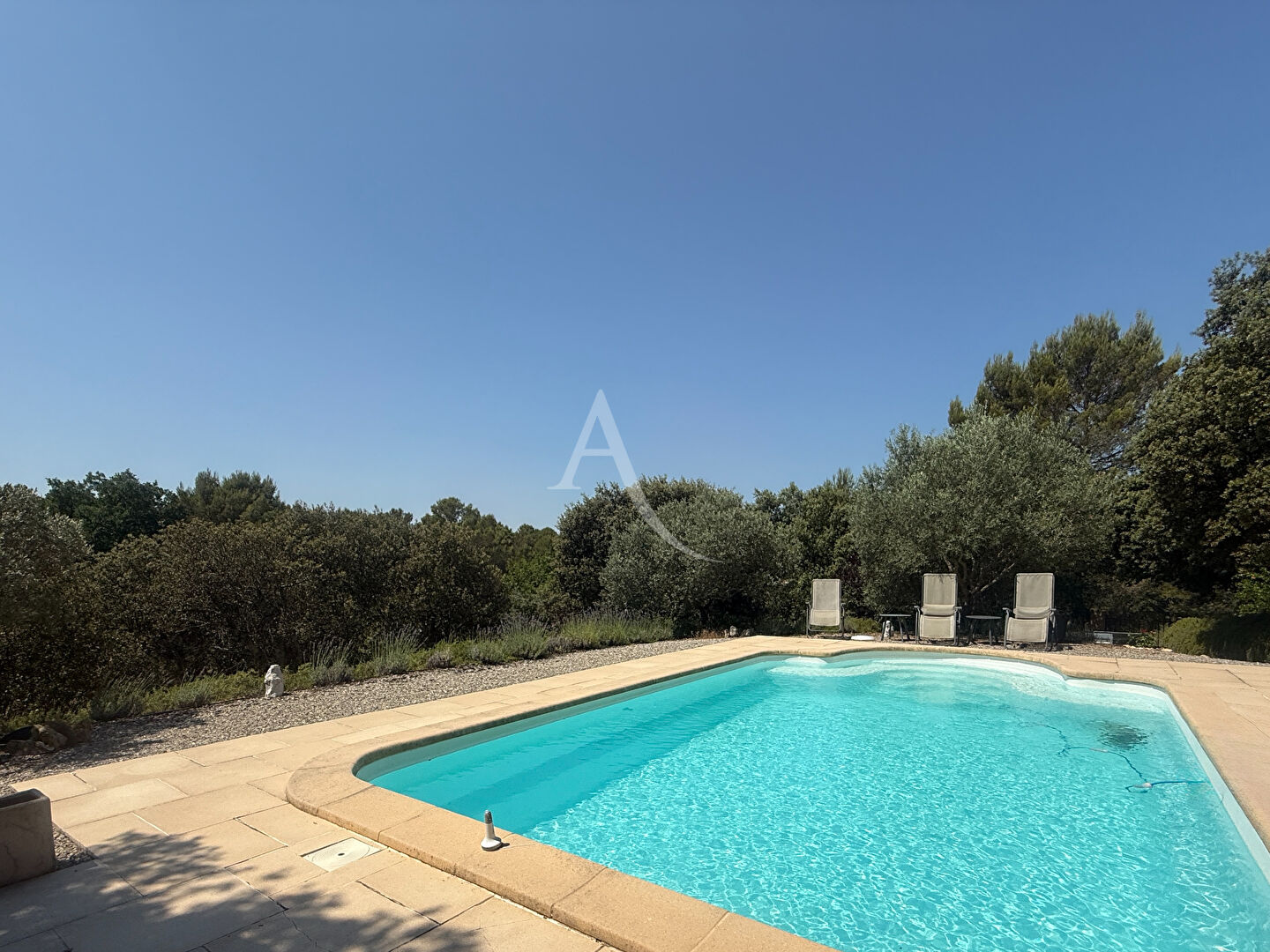 Villa saint JULIEN (83560) 4 pi&egrave;ces 125.00 m&sup2;