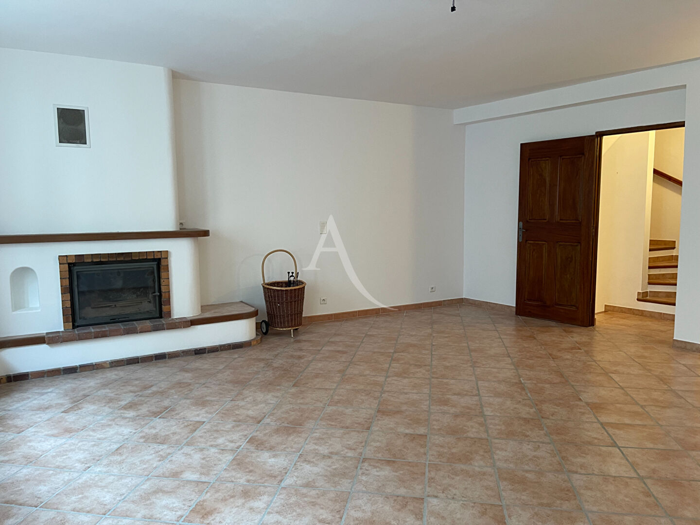 Maison de village RIEZ (04500) 3 pi&egrave;ces 74.00 m&sup2;