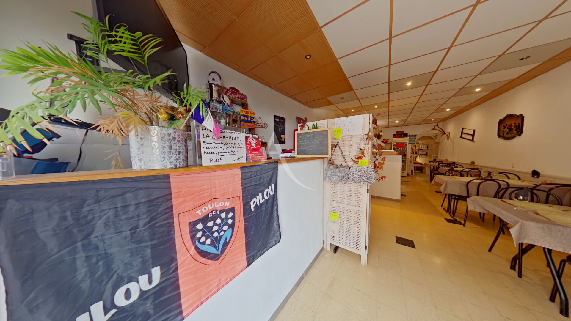 Fonds de commerce VINON SUR VERDON (83560) 4 pi&egrave;ces 100.00 m&sup2;