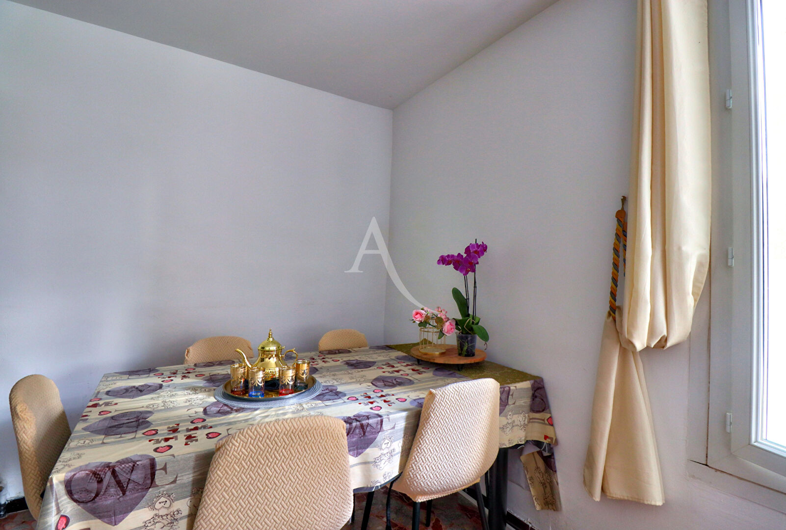 Maison de village RIANS (83560) 4 pi&egrave;ces 92.70 m&sup2;