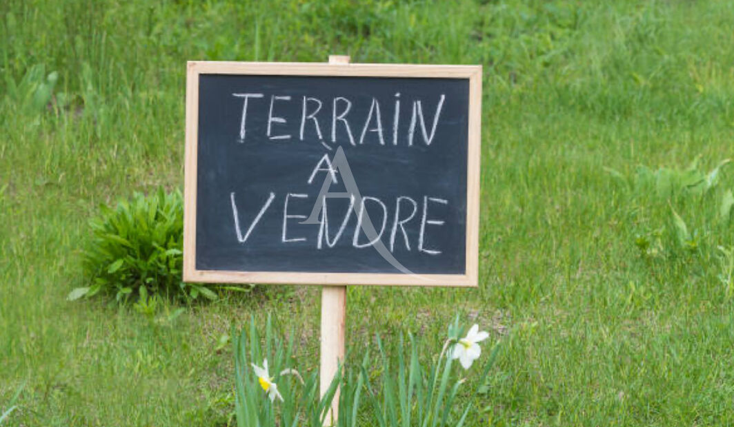 Terrain de loisirs SAINT JULIEN (83560) 46773.00 m&sup2;