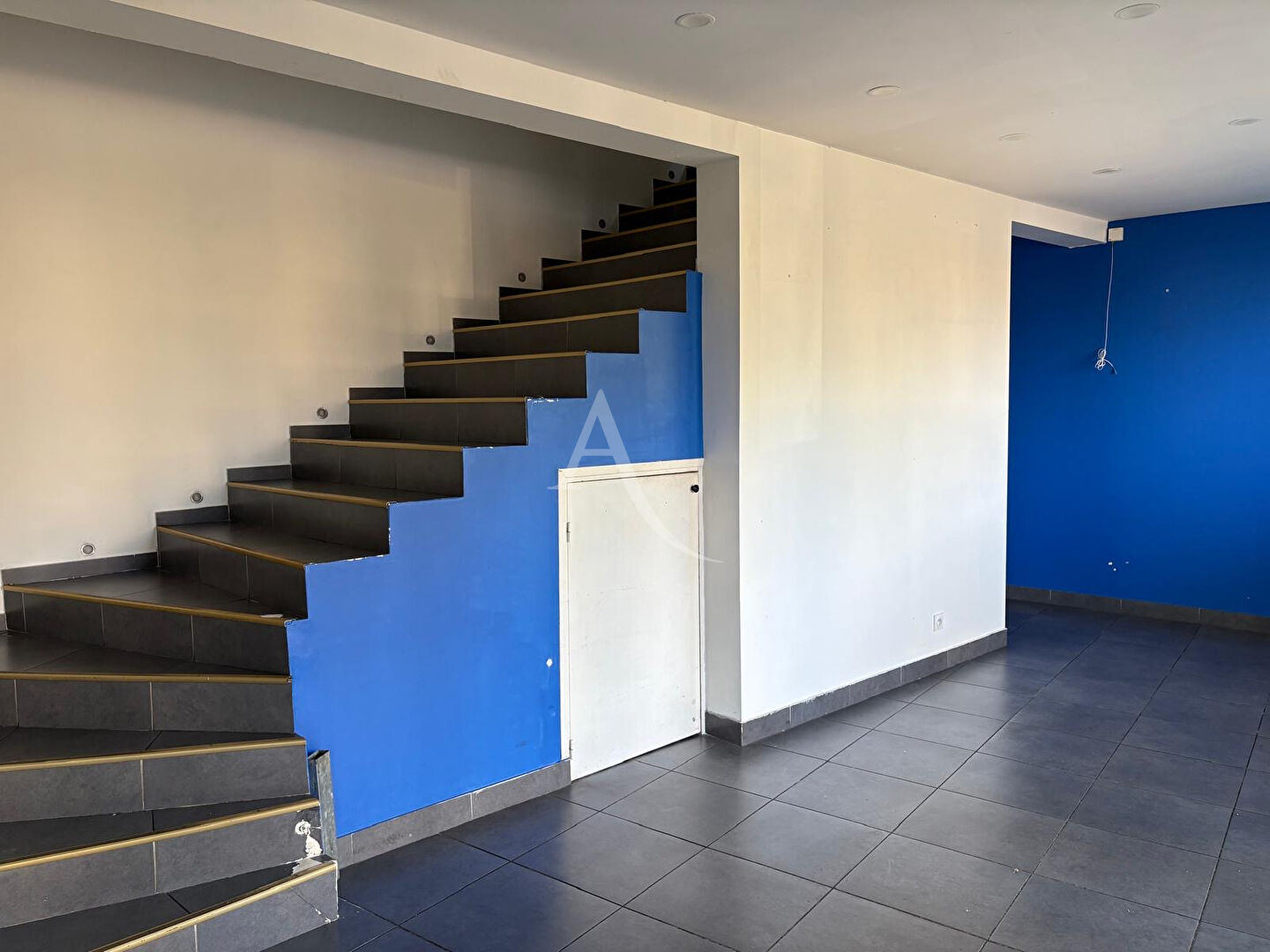 Murs Vinon Sur Verdon (83560) 80.00 m&sup2;