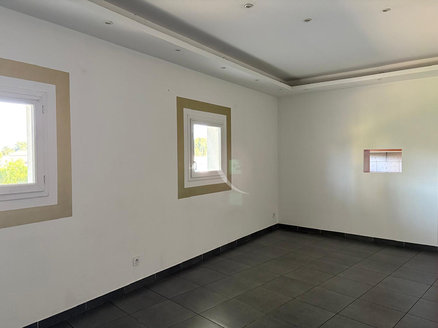 Murs Vinon Sur Verdon (83560) 80.00 m&sup2;