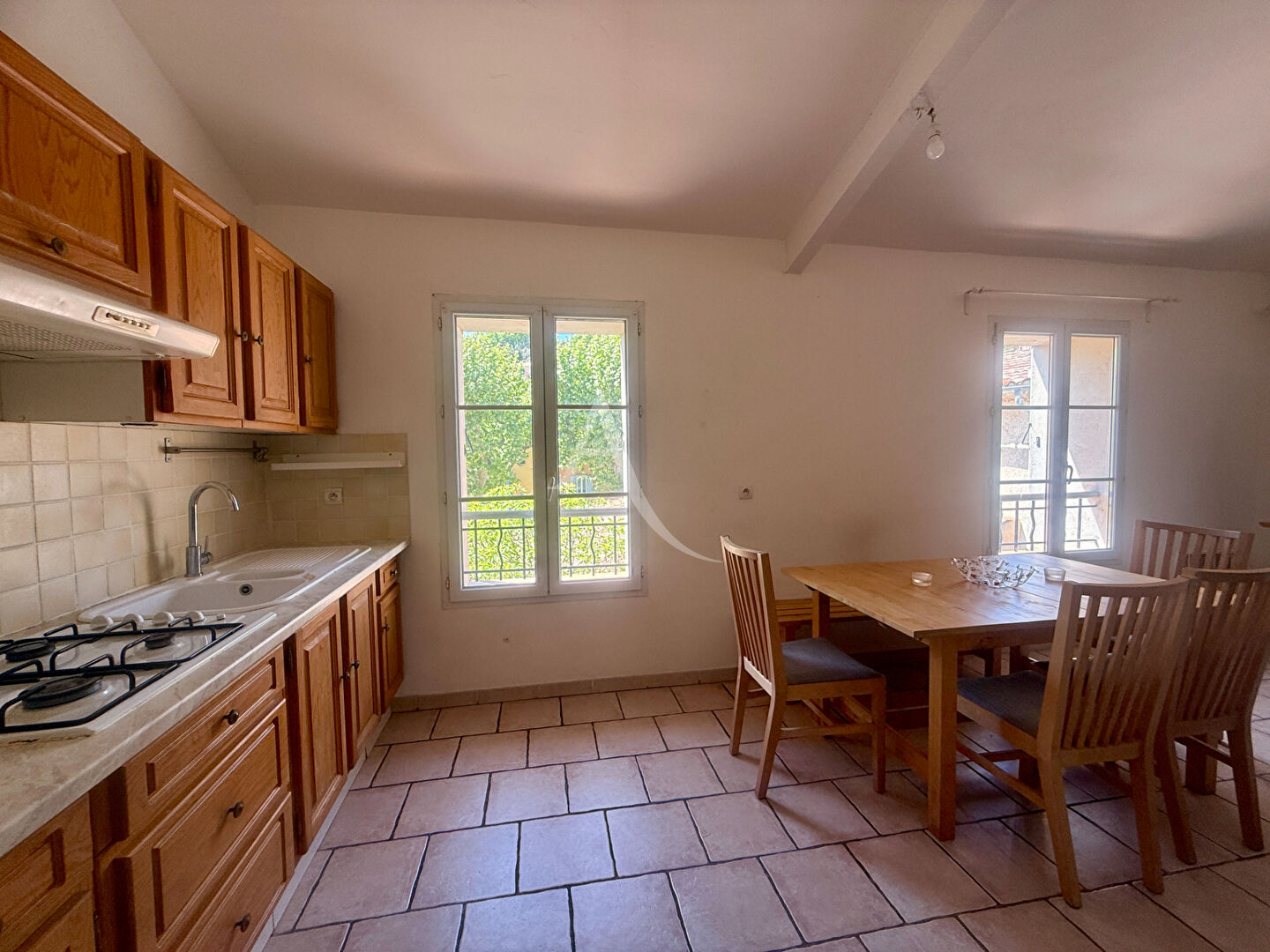 Maison de village GINASSERVIS (83560) 5 pi&egrave;ces 81.39 m&sup2;