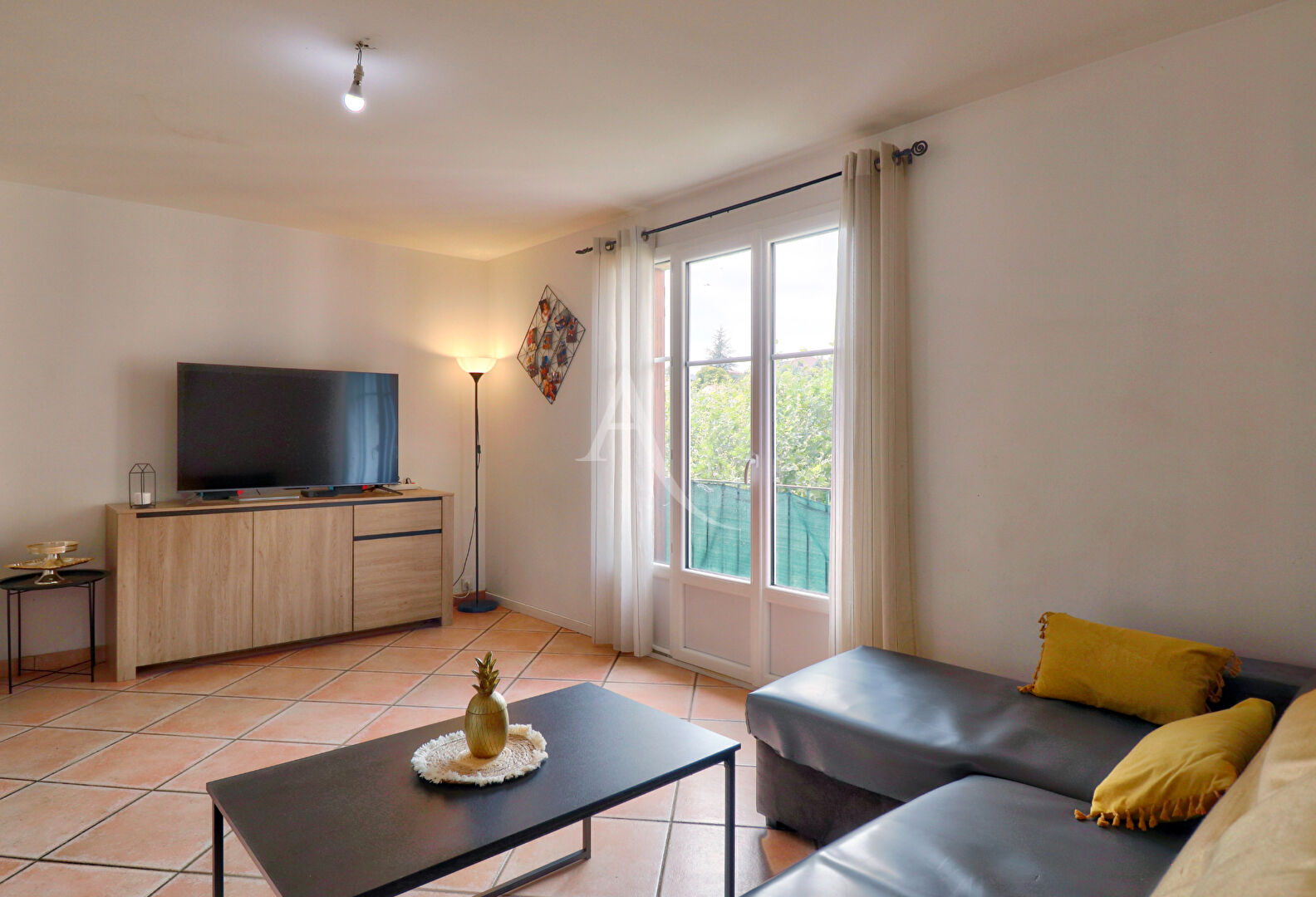 Appartement MANOSQUE (04100) 4 pi&egrave;ces 83.00 m&sup2;