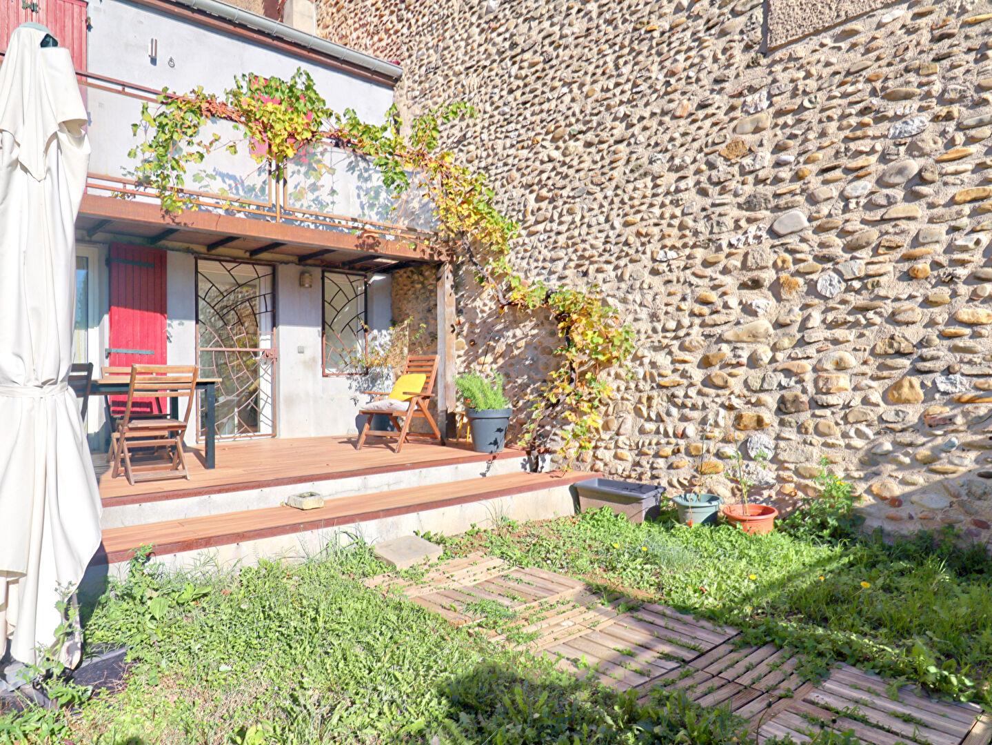 Maison de village ORAISON (04700) 5 pi&egrave;ces 166.40 m&sup2;