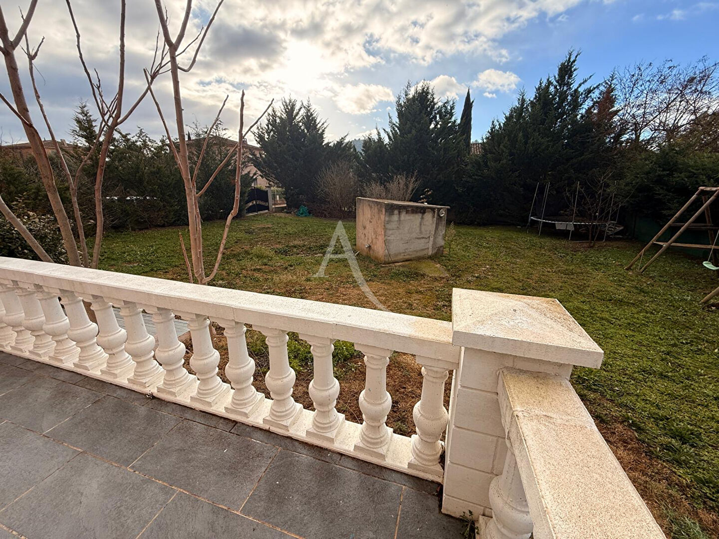 Villa VINON SUR VERDON (83560) 7 pi&egrave;ces 144.05 m&sup2;