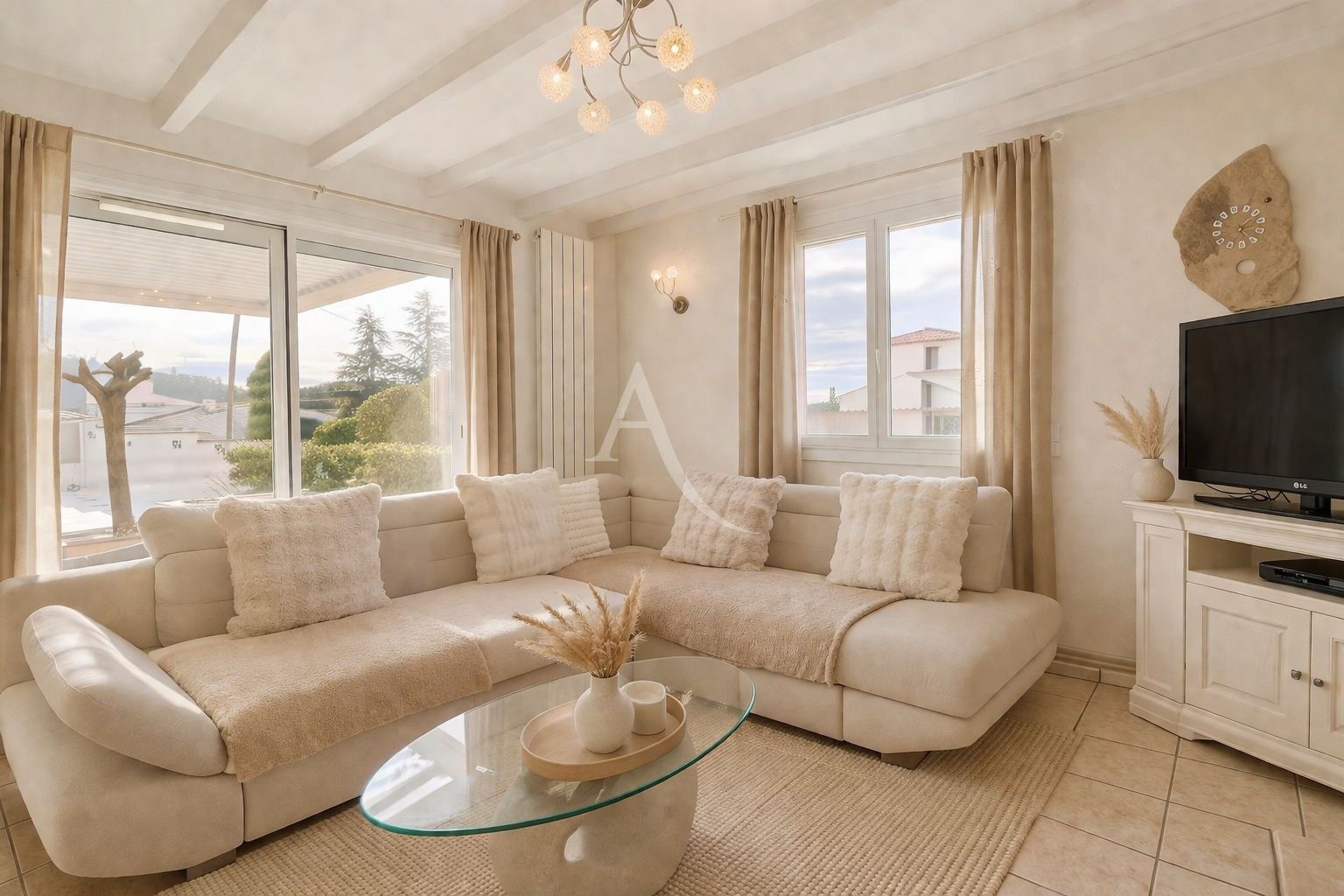 Villa VINON SUR VERDON (83560) 5 pi&egrave;ces 103.00 m&sup2;