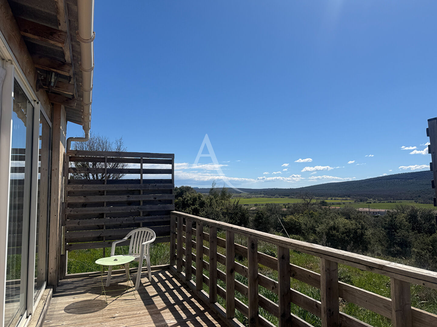 Villa LA VERDIERE (83560) 4 pi&egrave;ces 146.00 m&sup2;