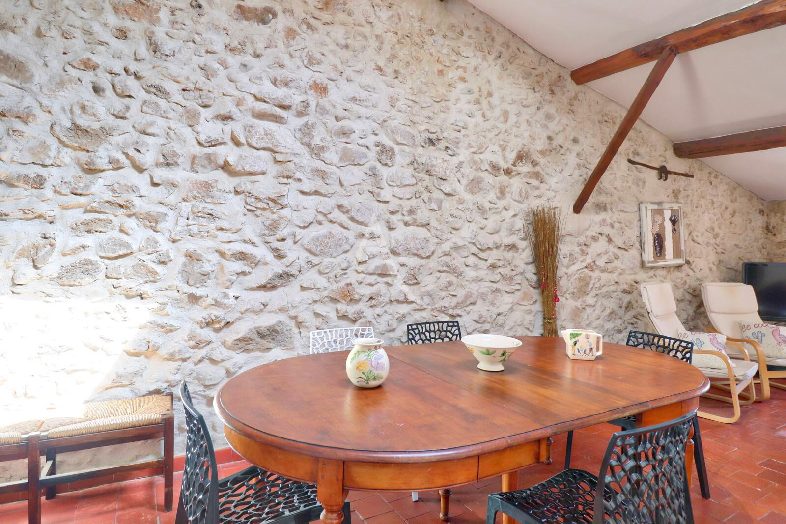 Appartement QUINSON (04500) 4 pi&egrave;ces 97.00 m&sup2;