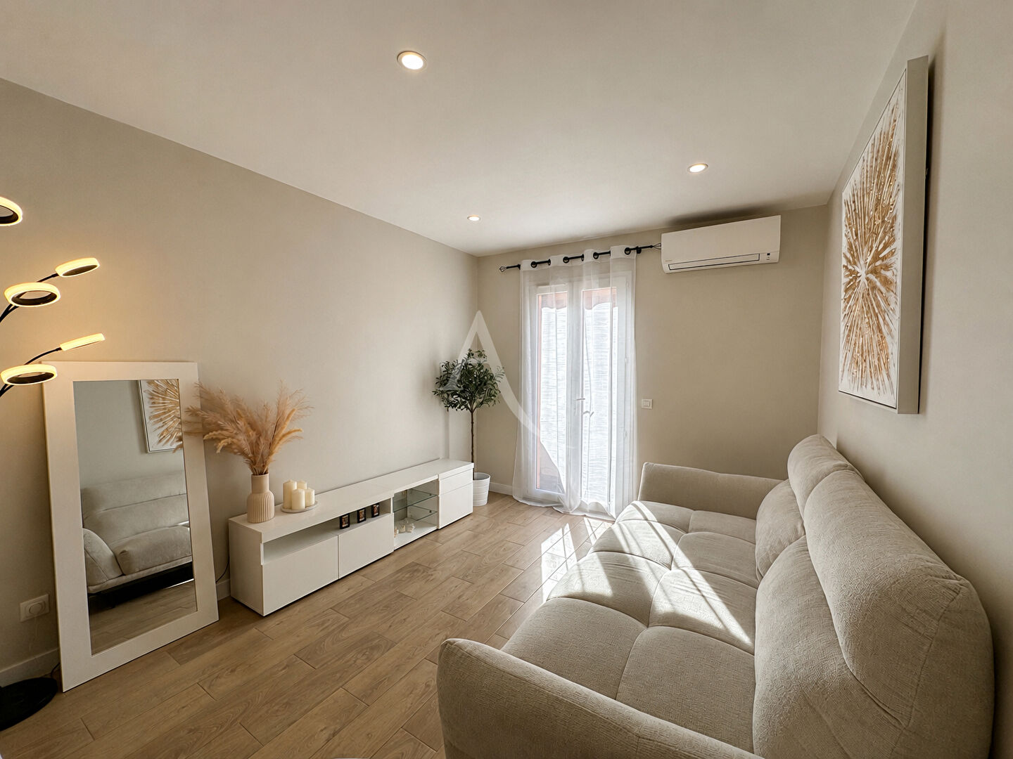 Appartement RIANS (83560) 2 pi&egrave;ces 36.60 m&sup2;